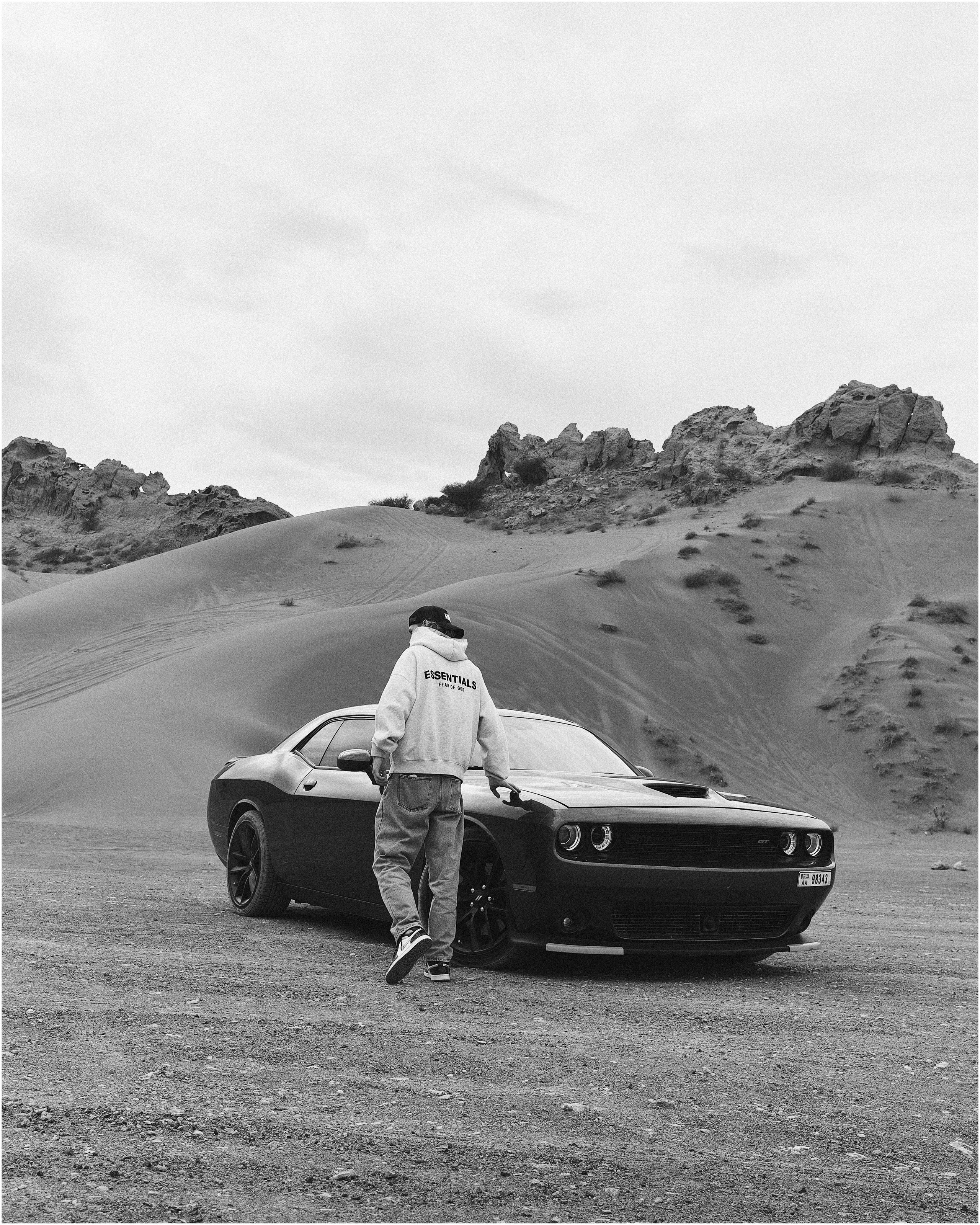 DODGE. NOIZOMAX Художественный фотограф в Дубай