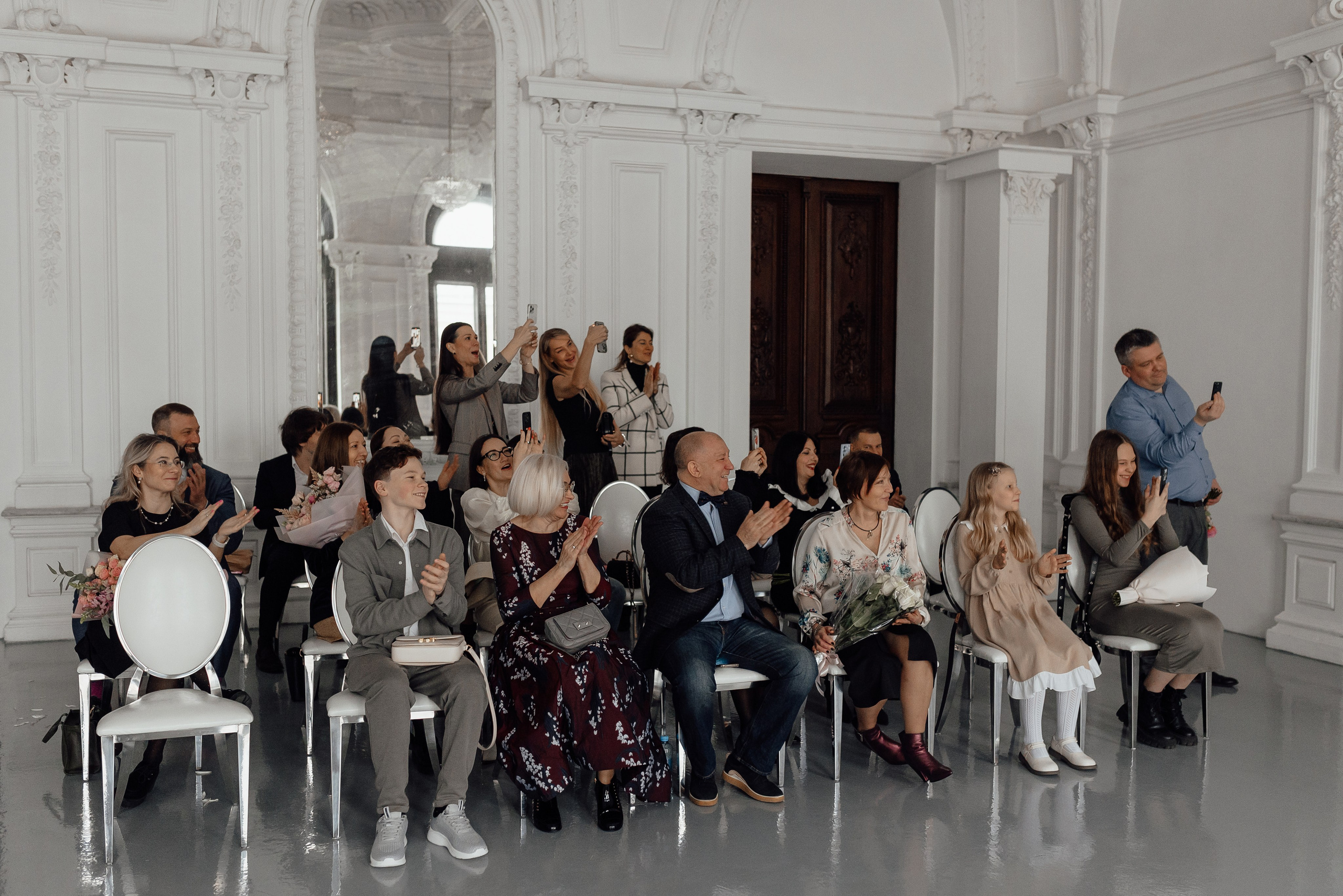 Свадебная фотосессия в Особняке Спиридонова