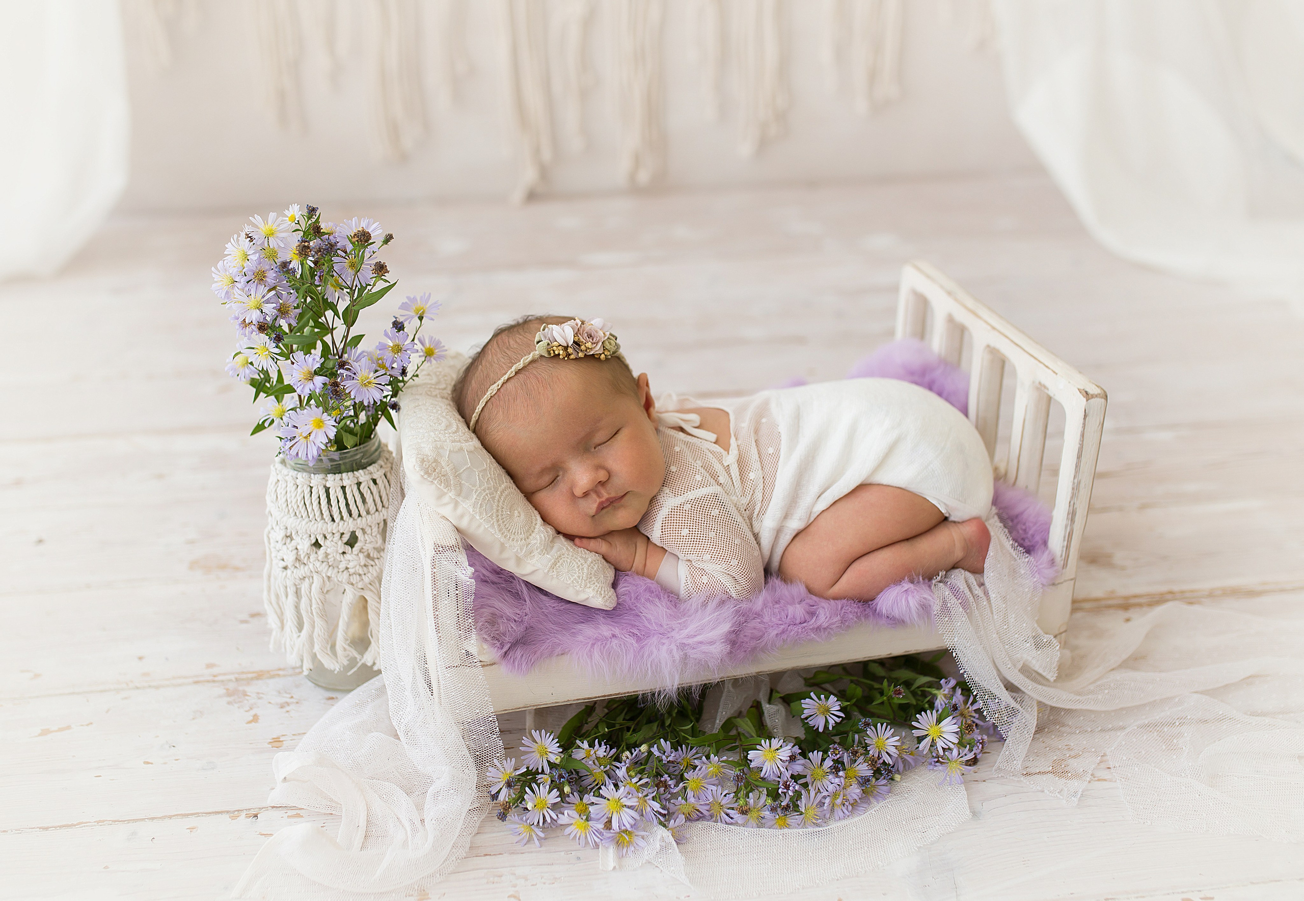 Фотосессия новорождённого. Фотограф новорождённых малышей и детский фотограф В Казани Лана Максим