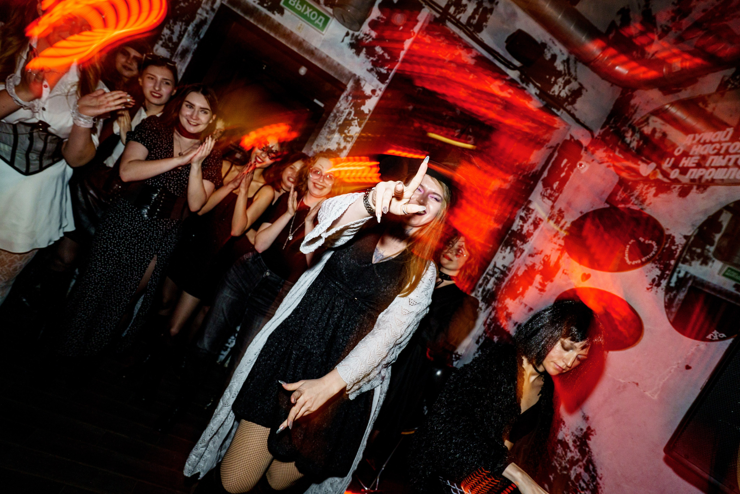 Halloween party. Бар разбитых сердец. Концертный и репортажный фотограф в Санкт-Петербурге Слава Пахомов