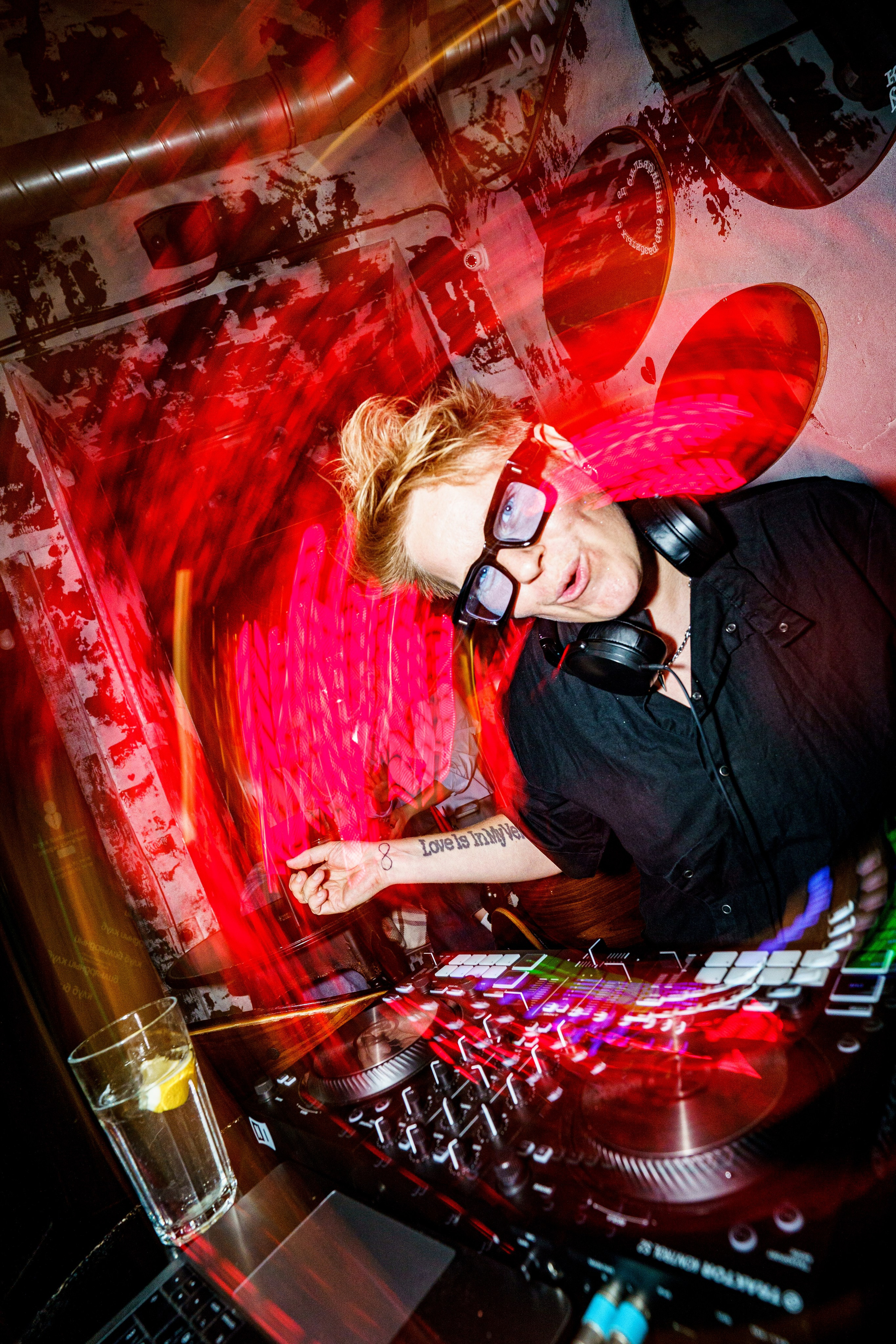 Бар разбитых сердец. Last summer party. Концертный и репортажный фотограф в Санкт-Петербурге Слава Пахомов