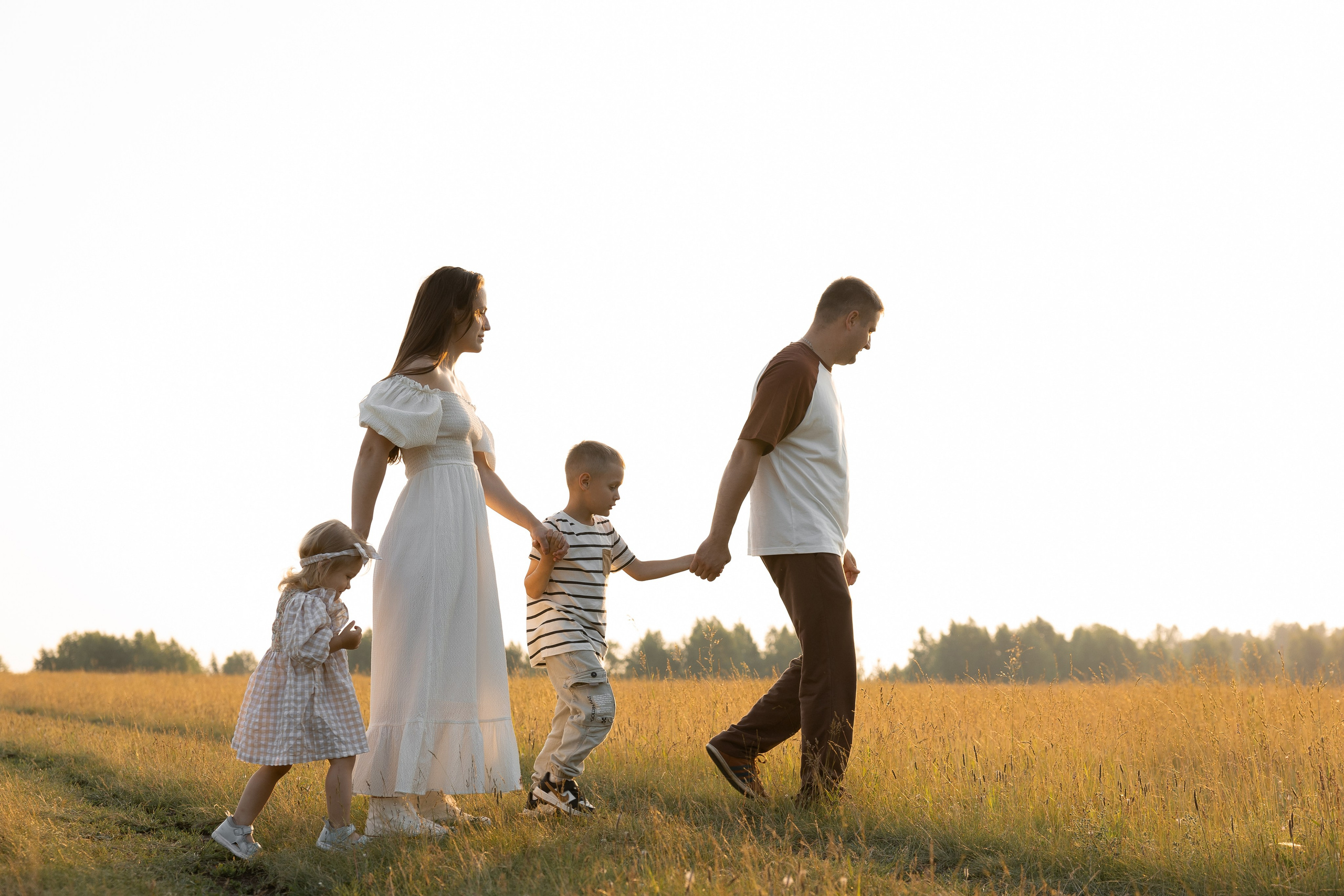 В поле. Семейный и свадебный фотограф в Челябинске Мария Леонтьева