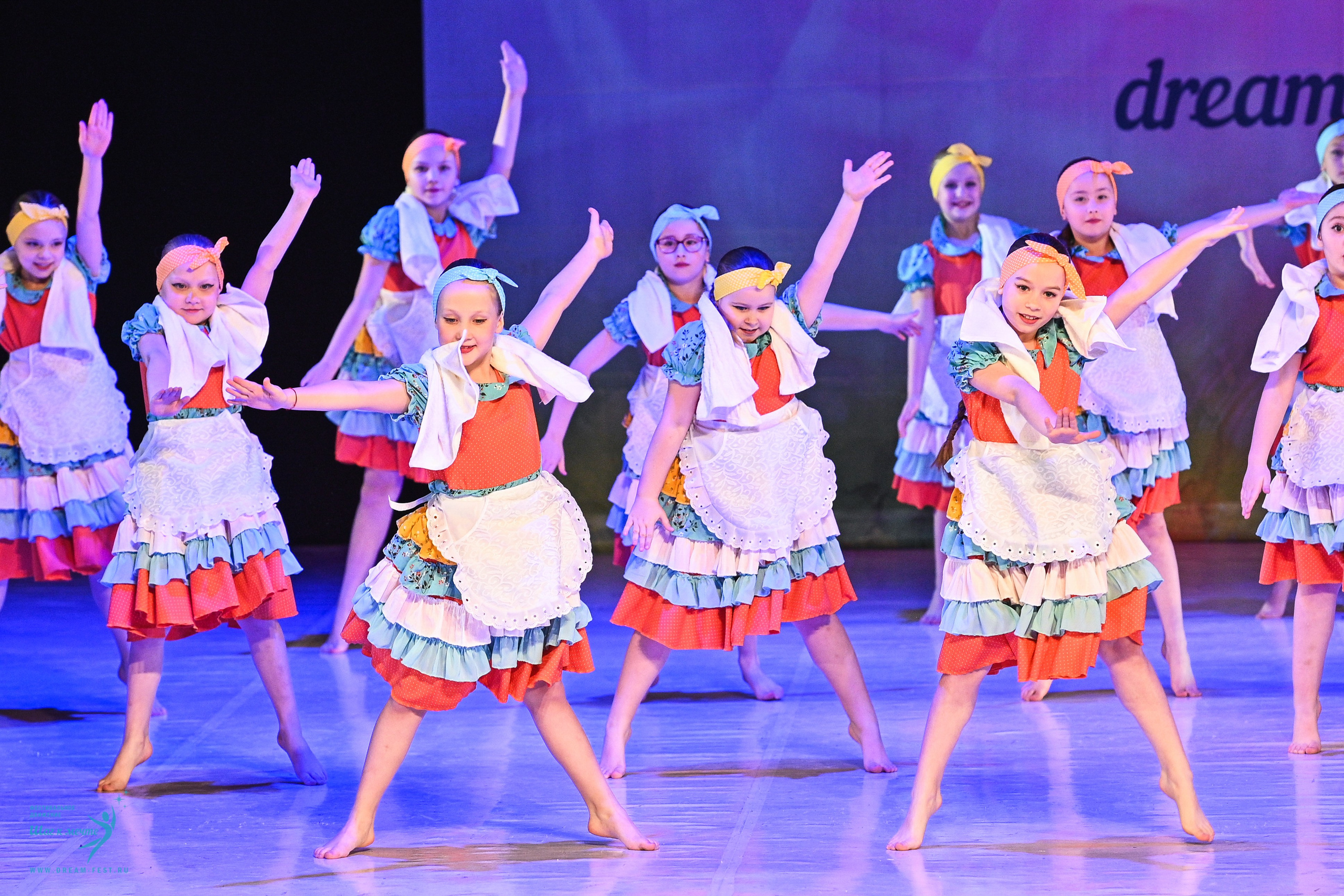 12.04.2025 Фестивальное движение «Шаг к мечте» г. Москва. Медиастудия Фото Концепт