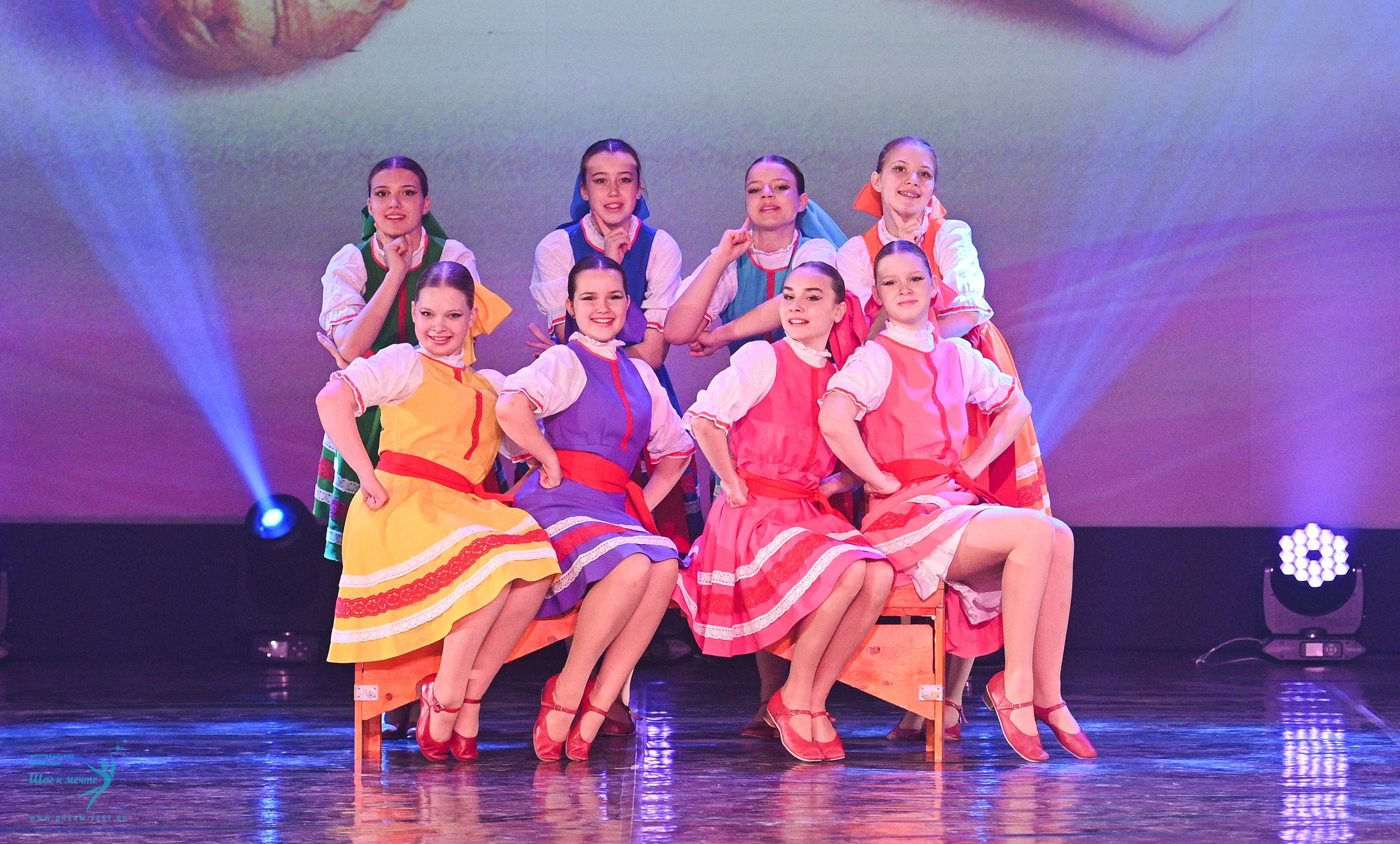 24.05.2025 «Мир под названием — Искусство танца» Фестивальное движение «Шаг к мечте» г. Кострома. Медиастудия Фото Концепт