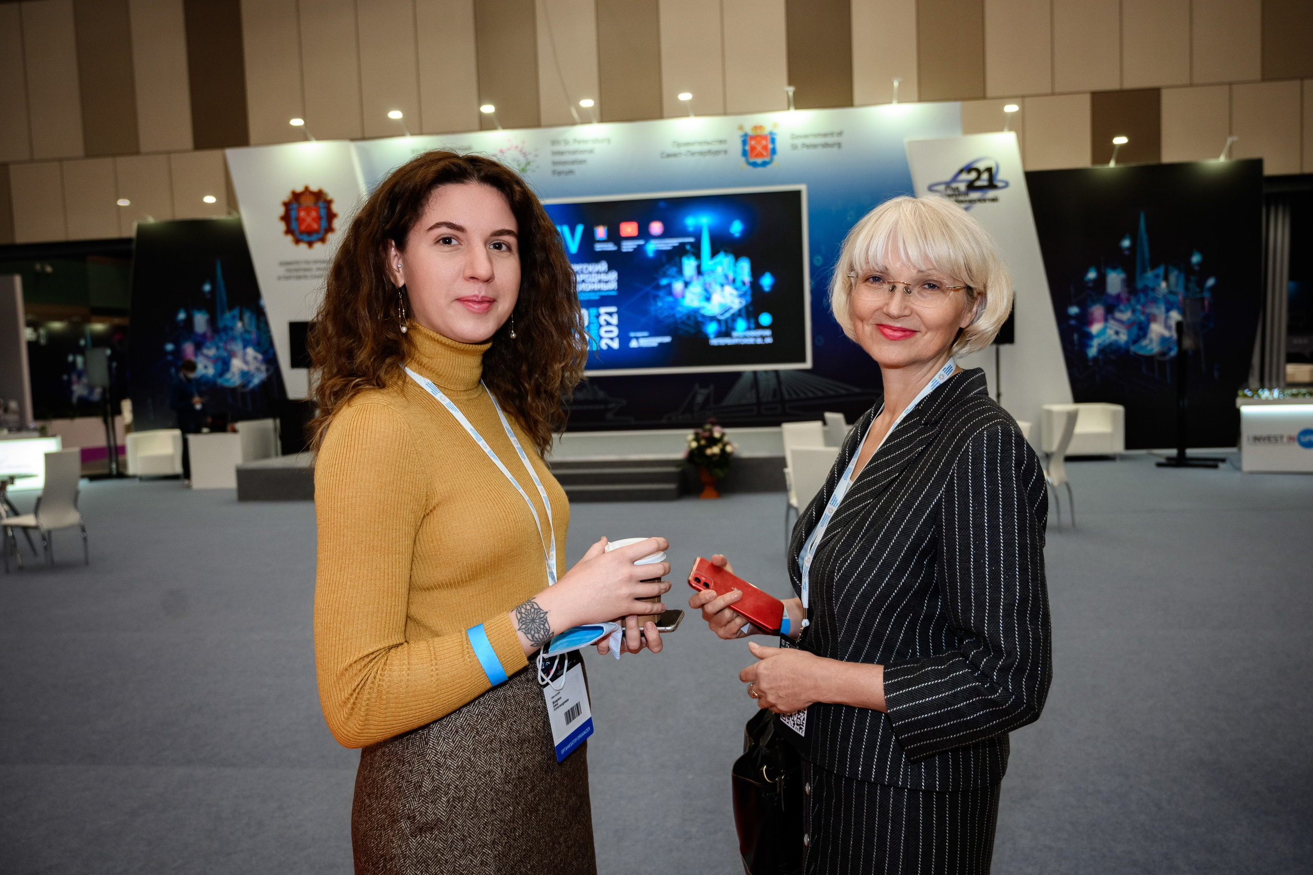 Услуги и цены фотографа в СПб. Стоимость фотосъёмки в Санкт-Петербурге. Фотограф на свадьбу, корпоратив, юбилей, мероприятие, в загс цена. Фотограф Алексей Лукин. Свадьба, мероприятие, корпоратив, юбилей, фотосессия, портрет. Фотосъёмка в Санкт-Петербурге. Ретушь фотографий