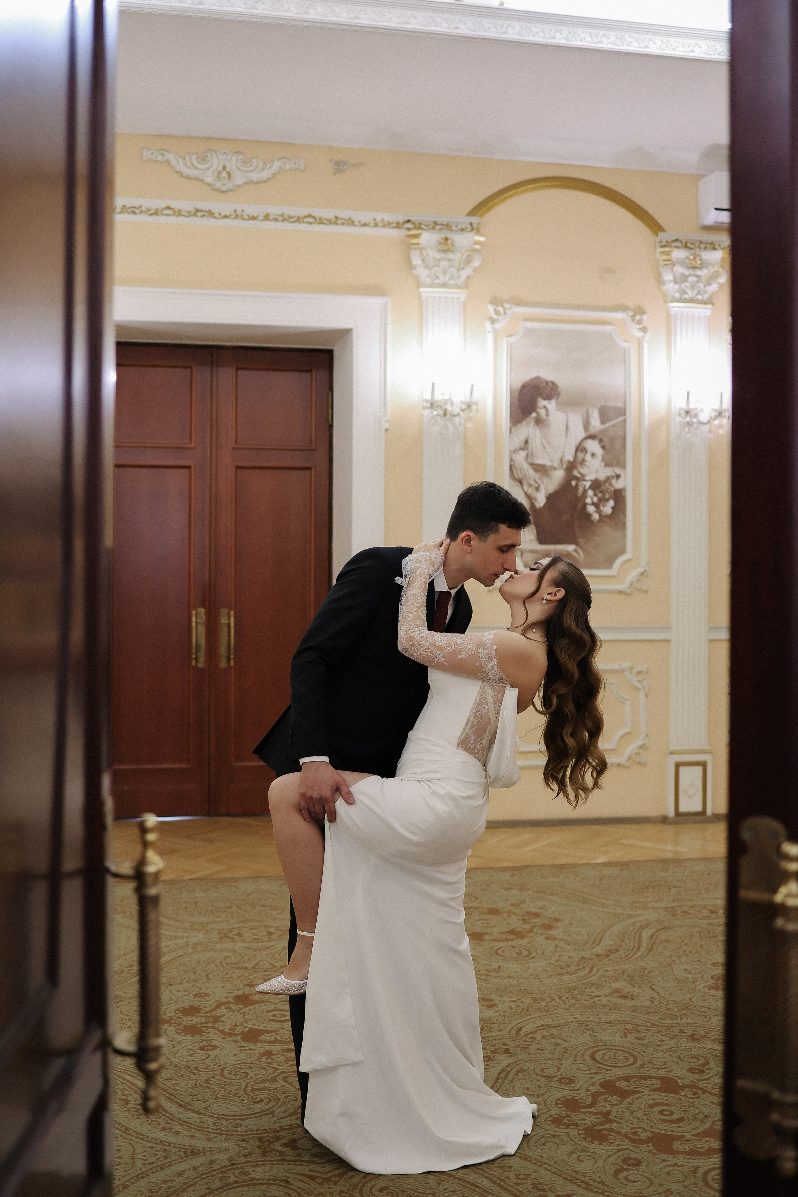 Свадебная фотосессия в отеле Radisson Blu Olympiyskiy