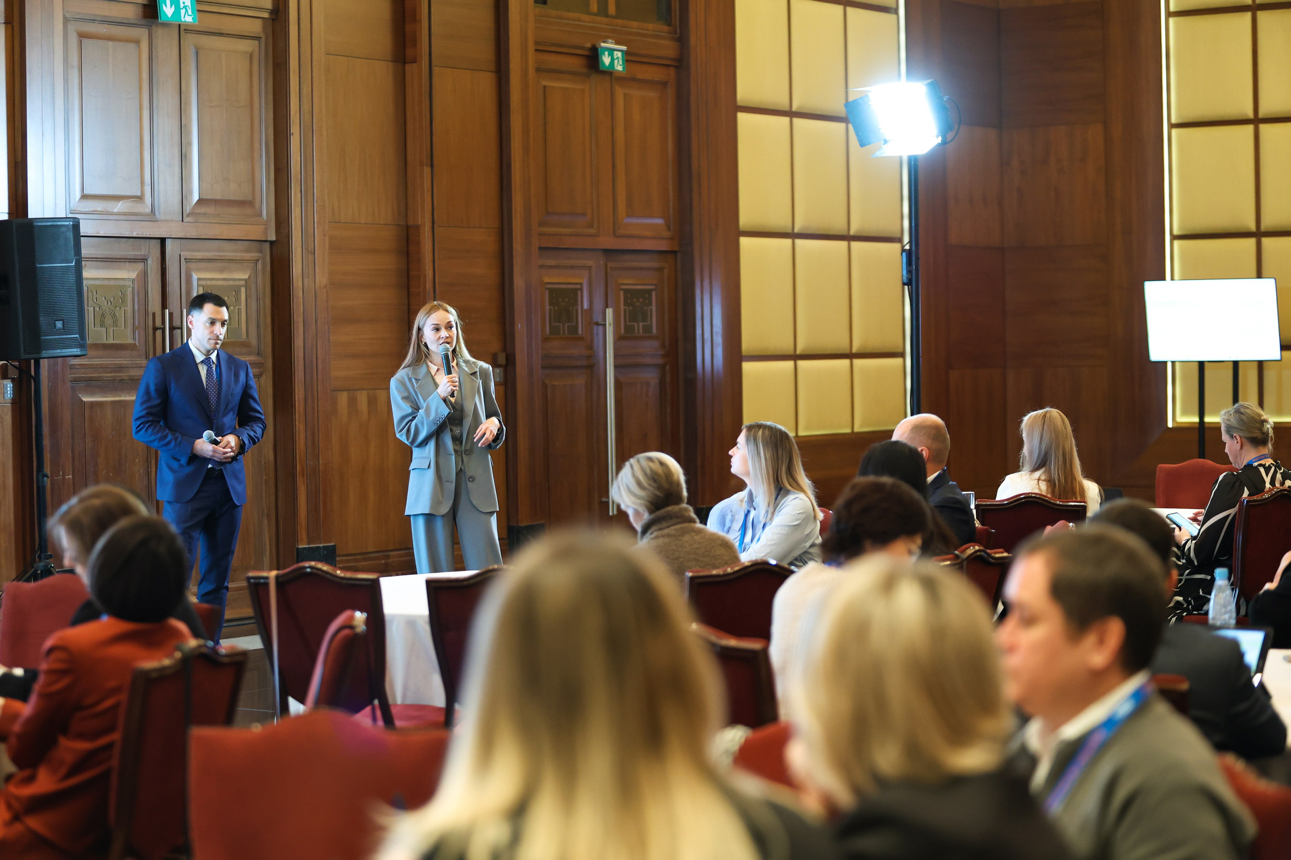 Конференция «Партнер» от Газпромнефть. Фотограф Дарья Попова