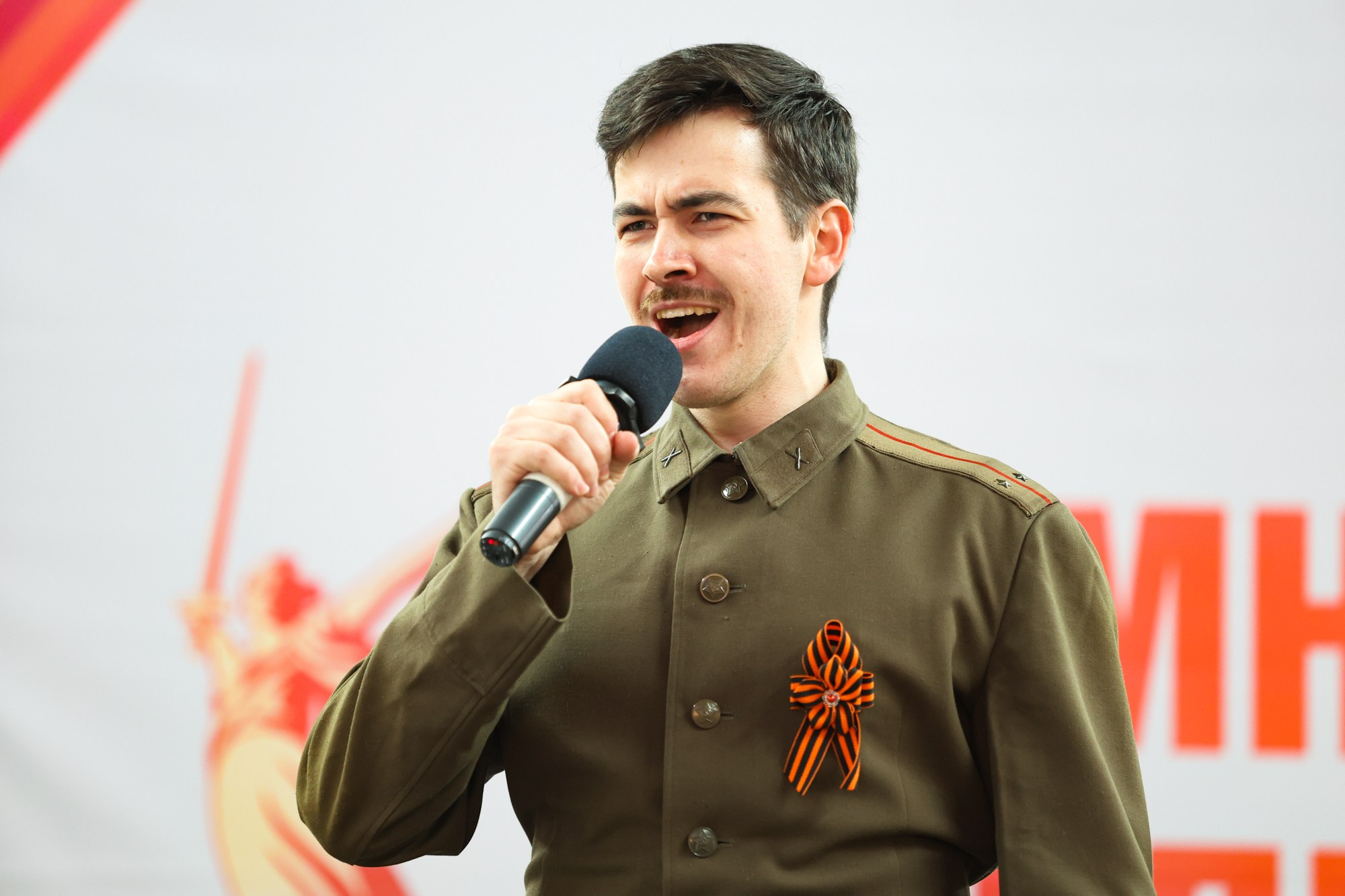 Концерт к 9 мая на Московском вокзале. Фотограф Дарья Попова