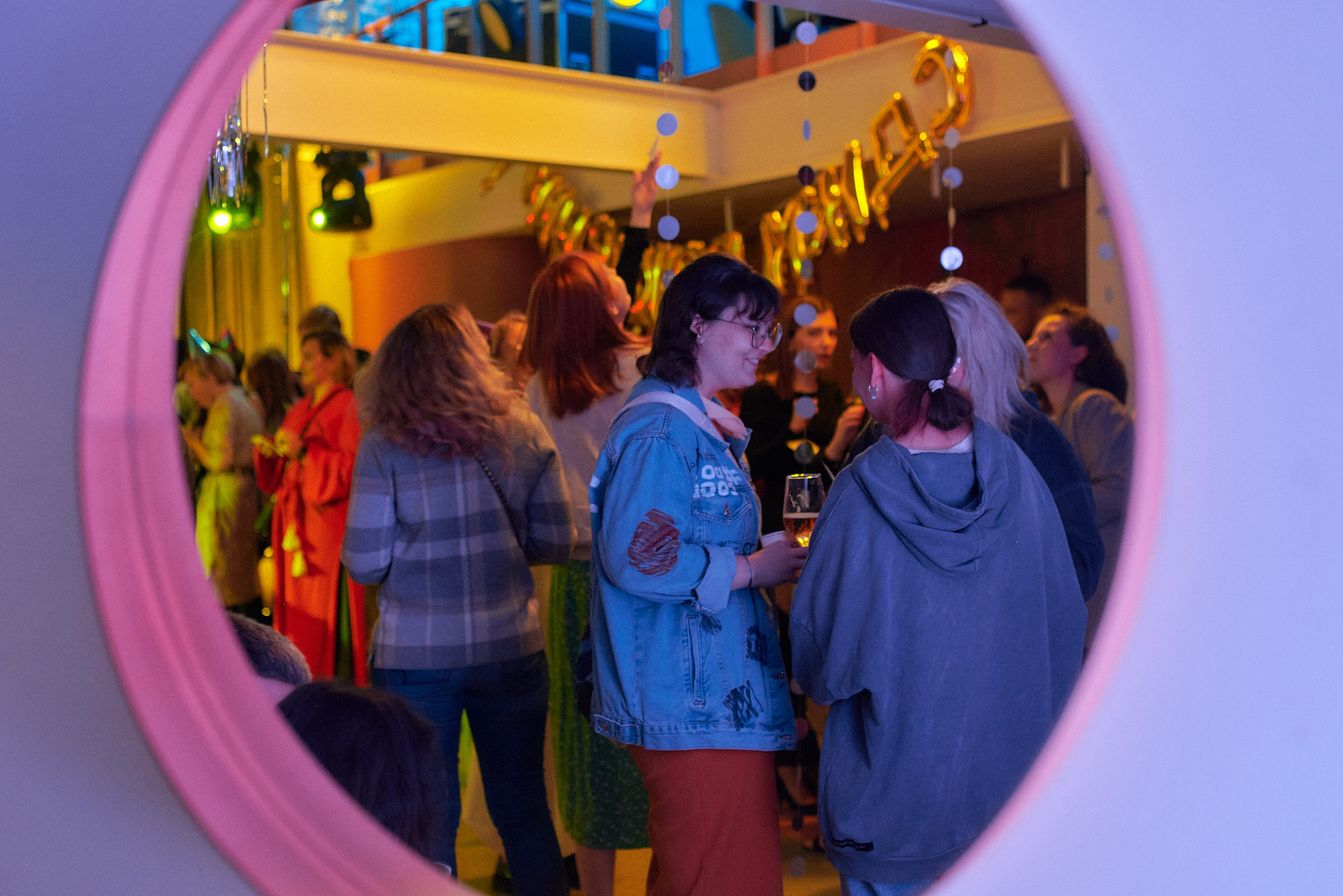 Репортажный фотограф в Москве Даша Беседина. Портретный фотограф в Москве Даша Беседина