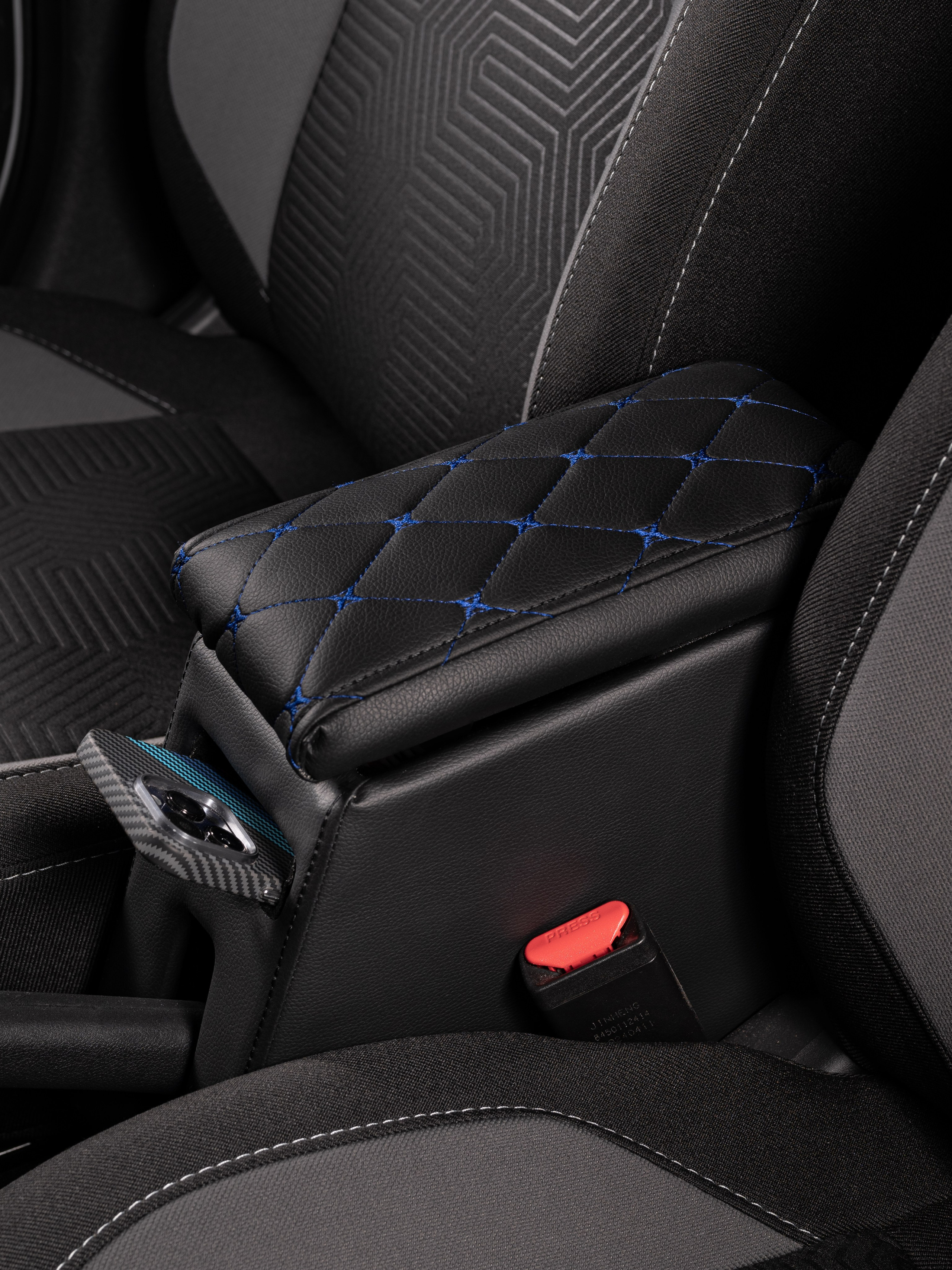 Автоподлокотники 2. Предметный фотограф, фото для маркетплейсов Пятигорск, КМВ