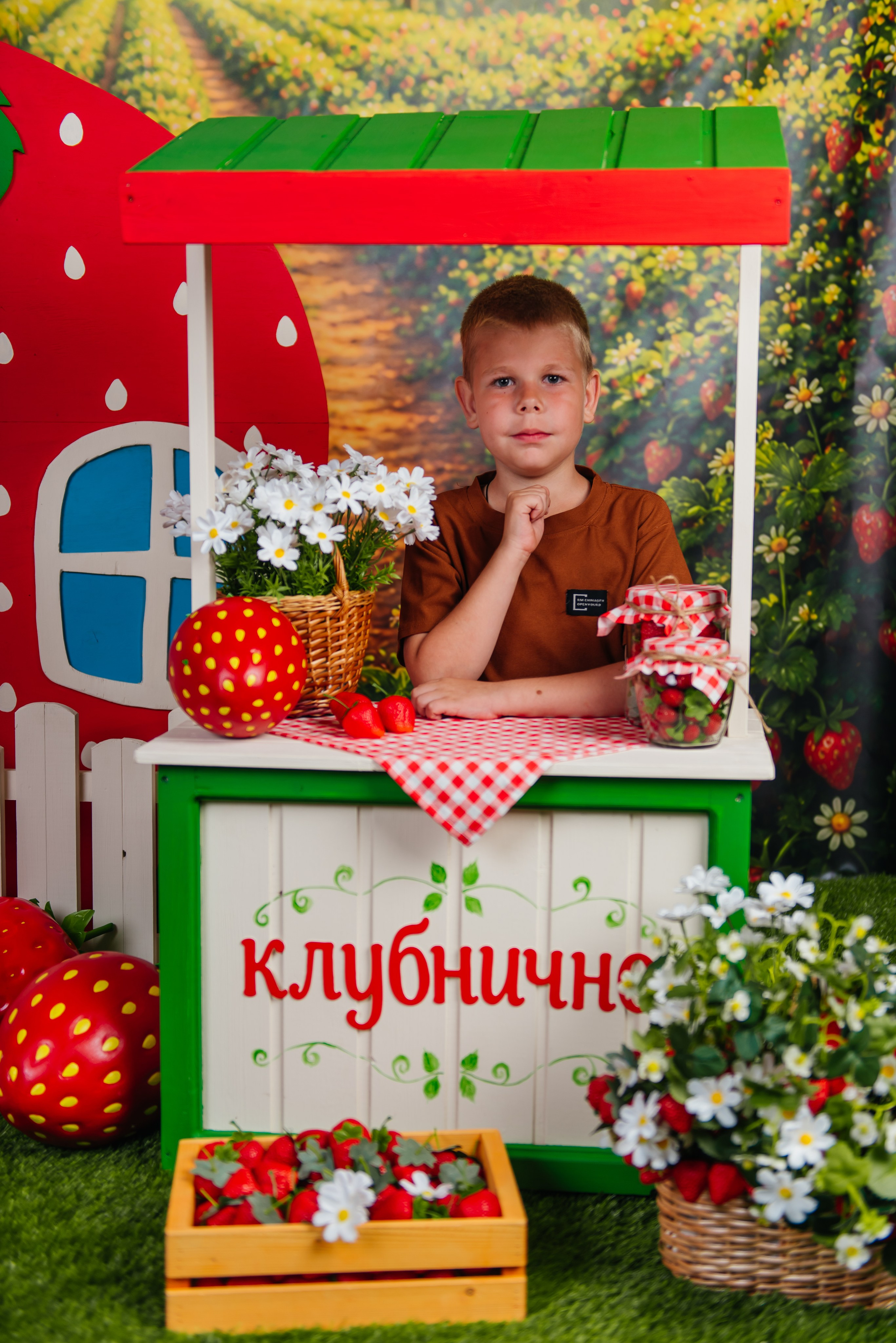 Клубнично. Фотограф в Республике Мордовия София Сержантова