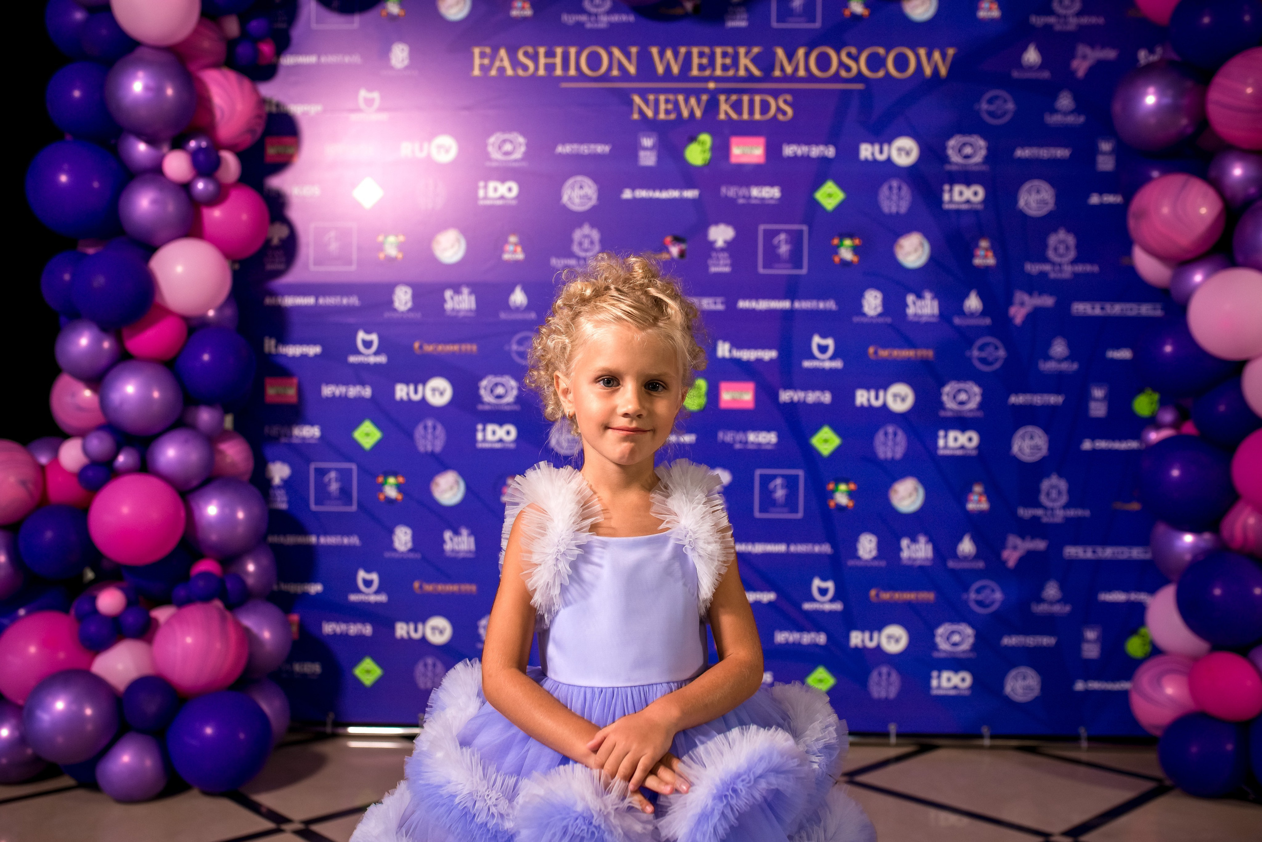 Показ Итальянской моды в России весна 2022. Женский фотограф Крещение Венчание Москва Брянск