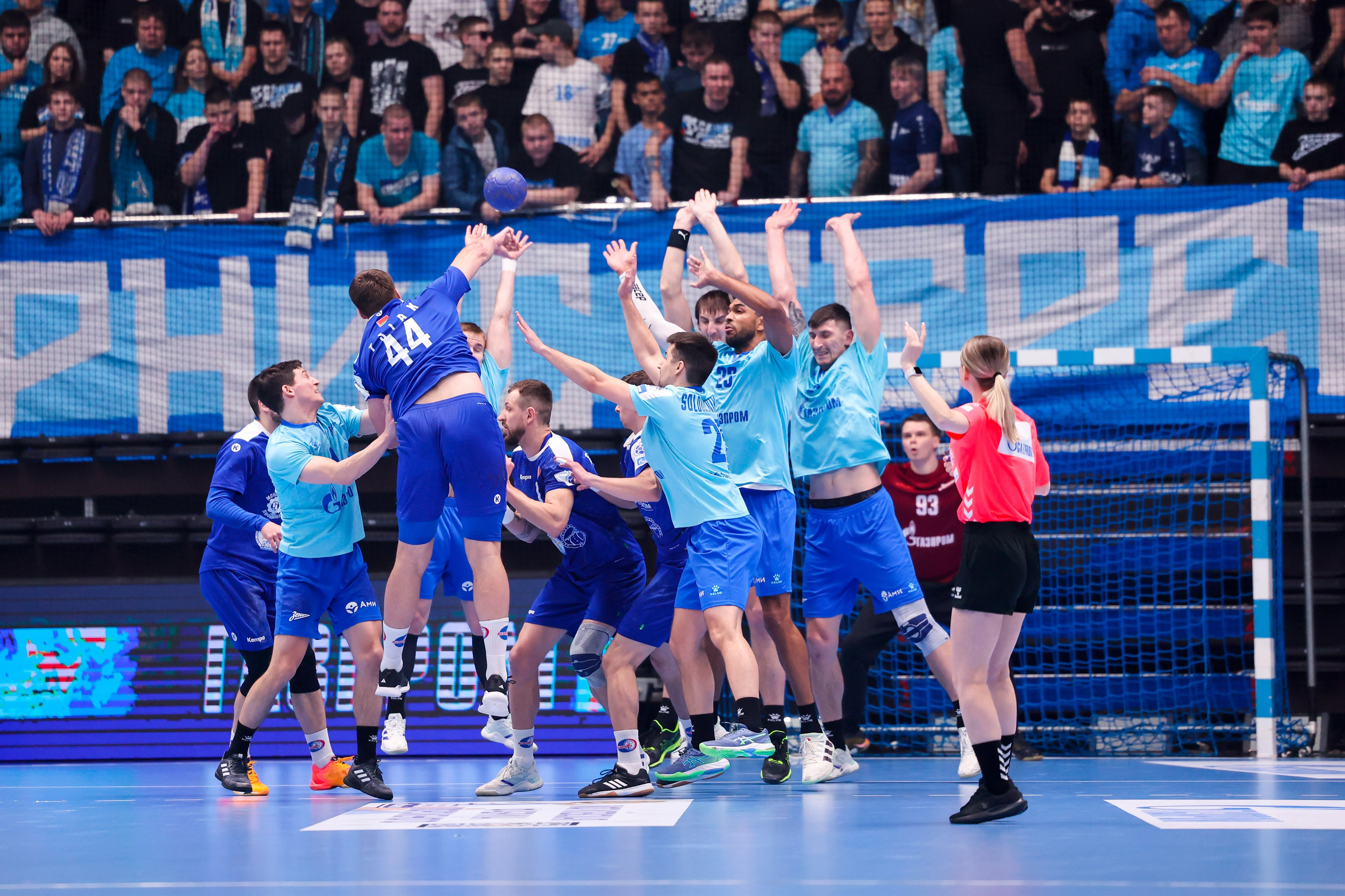 ГК «Зенит» — ГК «Машека» 09.03.2025. Спортивный и репортажный фотограф Антон Тереханов