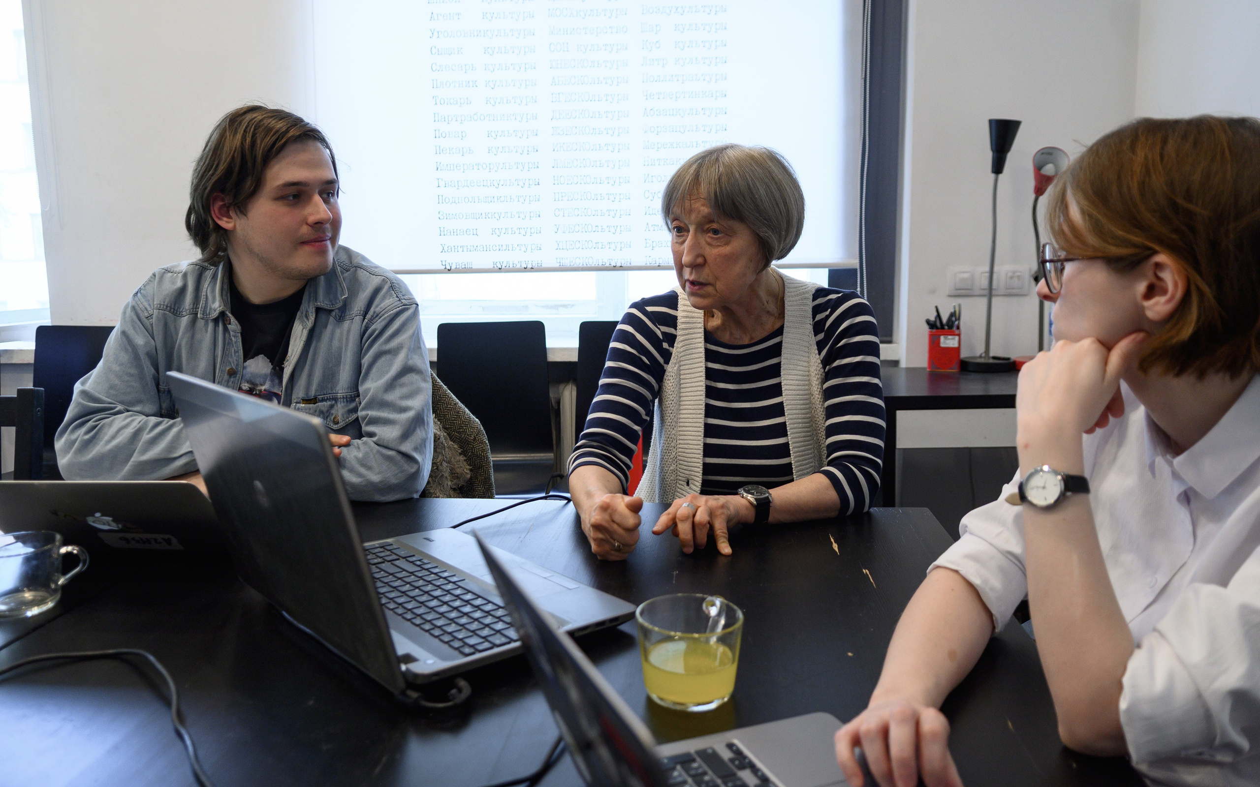 Научный круглый стол. Ларичев Алексей — индивидуальный и репортажный фотограф Москва