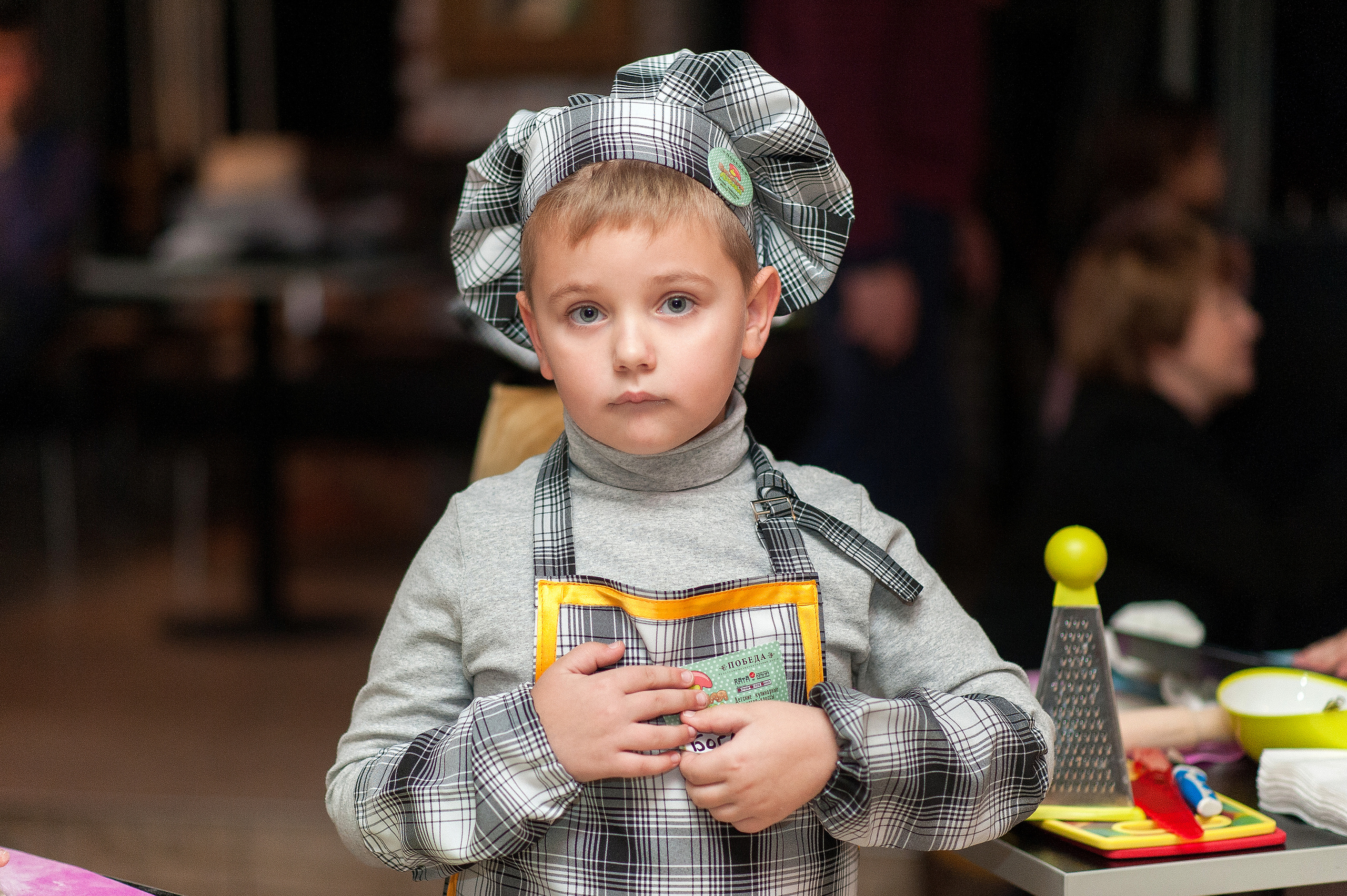 Печем пиццу с Фрекен Бок и Карлсоном)