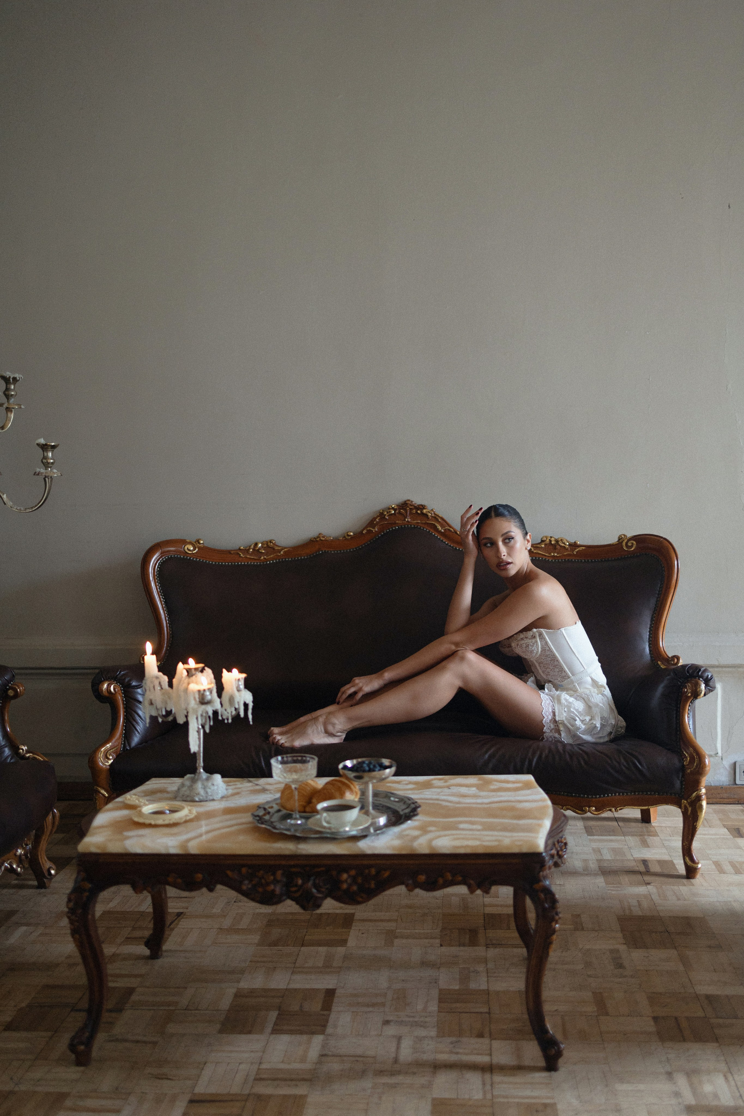 Фотосессия с кабриолетом в Москве свадебная. Свадебный фотограф Москва. Фотограф в Москве Валерия Рожкова