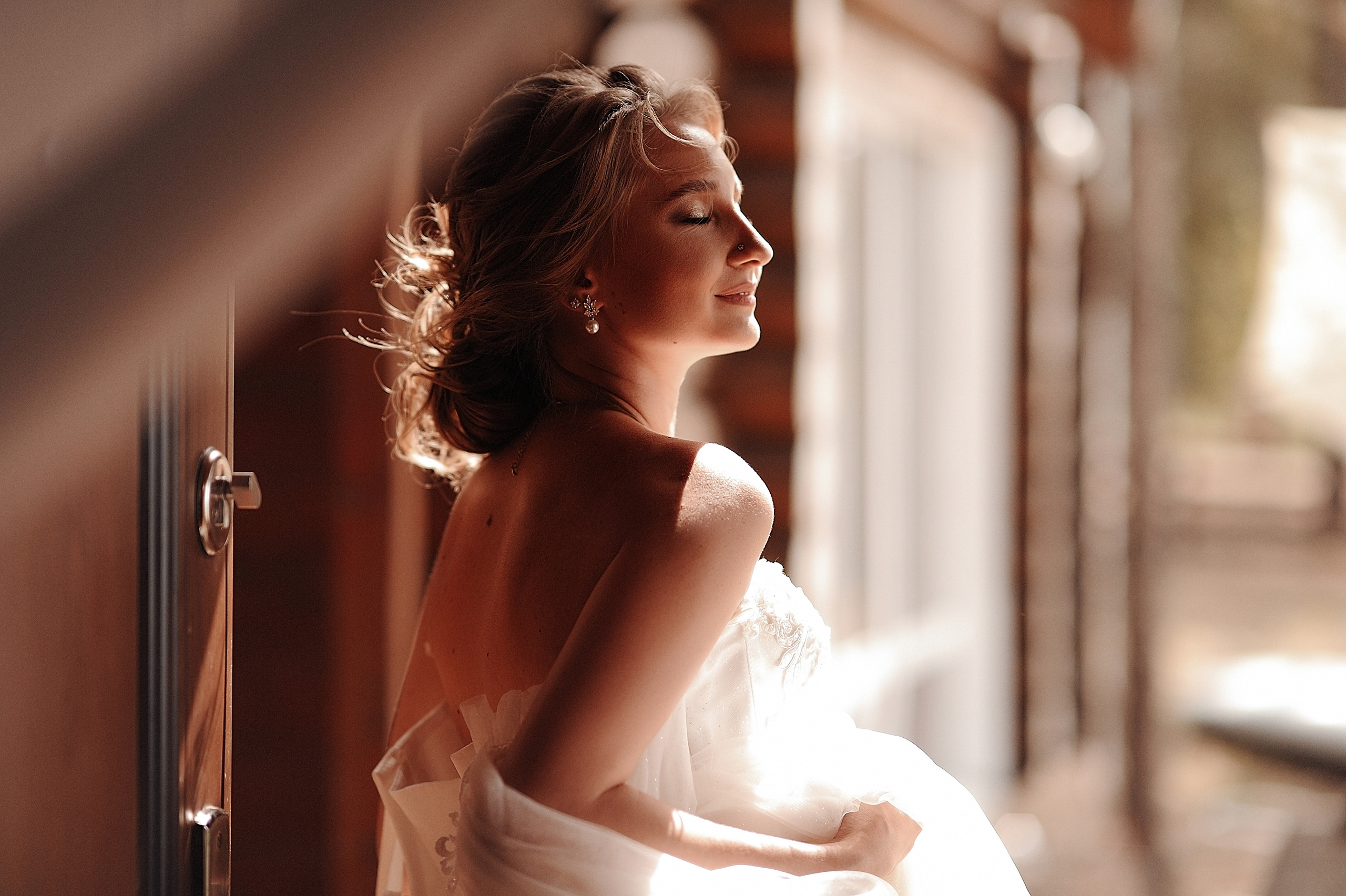 Свадьба 21.08.2021 г. Сборы невесты на турбазе. Свадебный и семейный фотограф в Самаре Головань Наталья