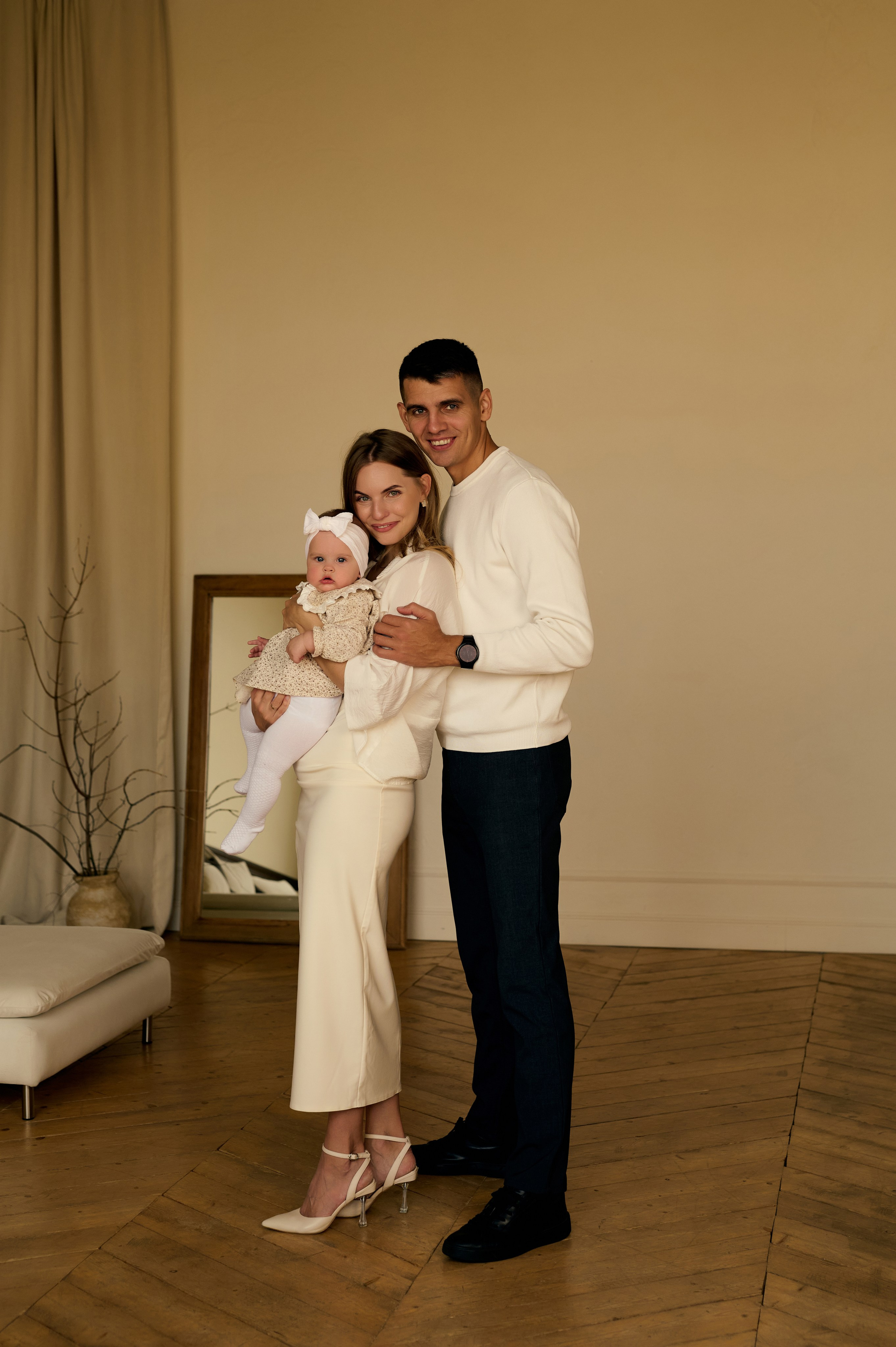 Анечка и Стас с Алиночкой. Фотограф в Краснодаре Скубицкая Альбина