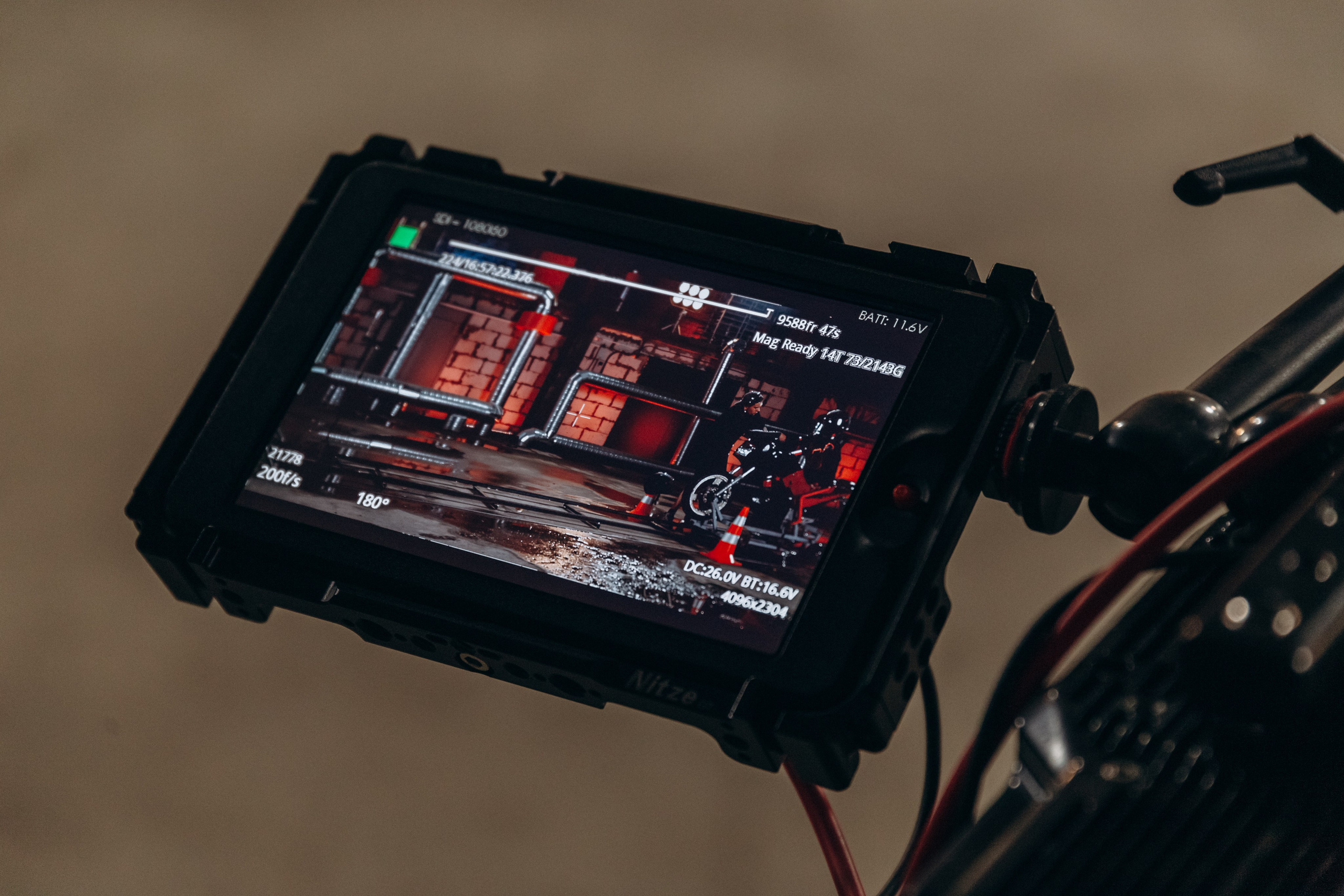 Наука в шоке. Олег Левин — профессиональный концертный и бэкстейдж фотограф в Москве