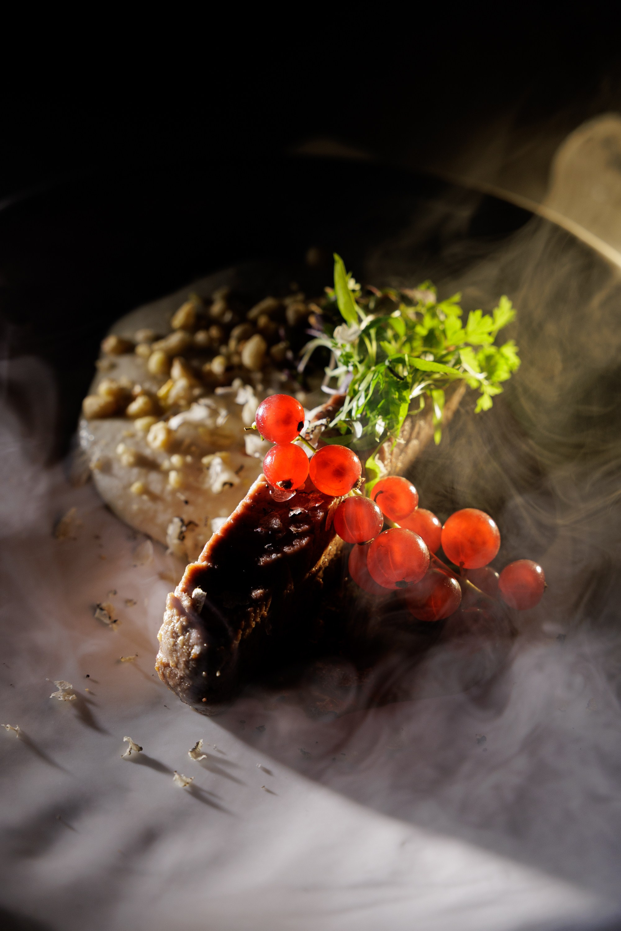 Гастроужин в р.Komorebi (may.25). Свадебный фотограф