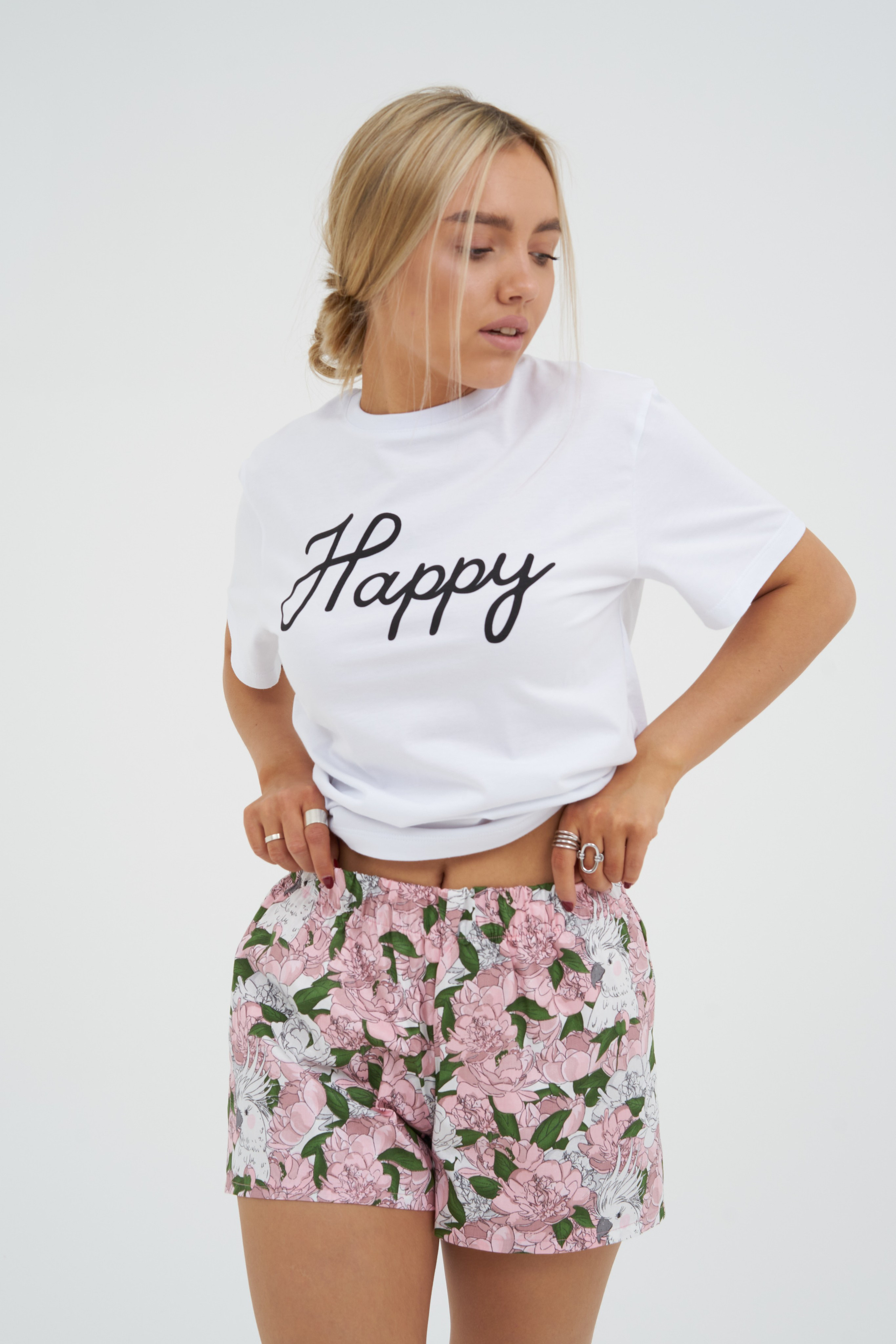 Съемка для рекламы одежды на маркетплейсах. Фотограф Екатеринбург Кокшарова Александра