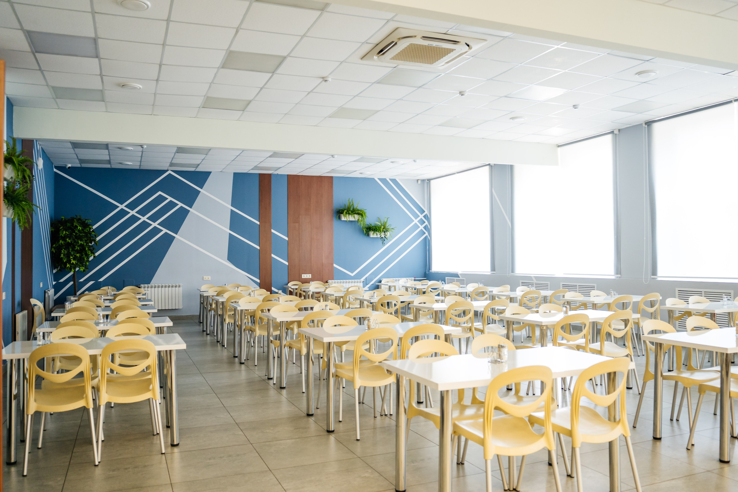 Съемка для Уральского медицинского колледжа ЮМЕД. Видеограф и Фотограф в Челябинске Ксения и Владимир Рюмины