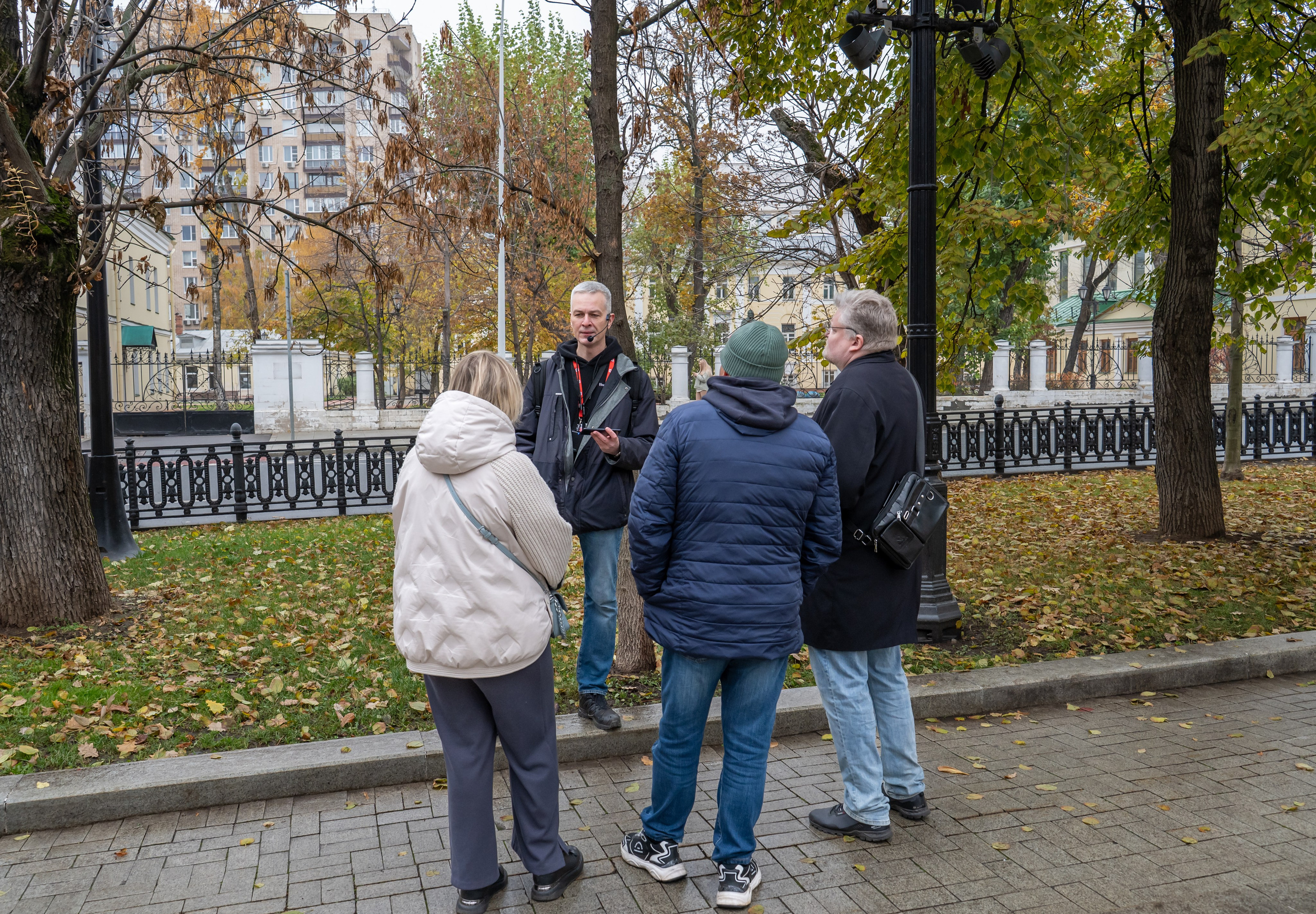 Гид Денис. Фотограф в Москве