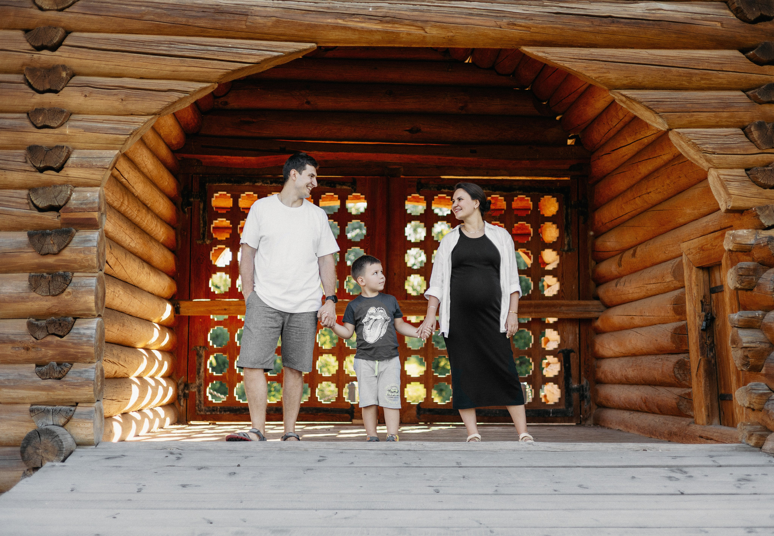 Семейная фотосессия в парке Коломенское. Портретный и семейный фотограф в Москве Мария Рослякова