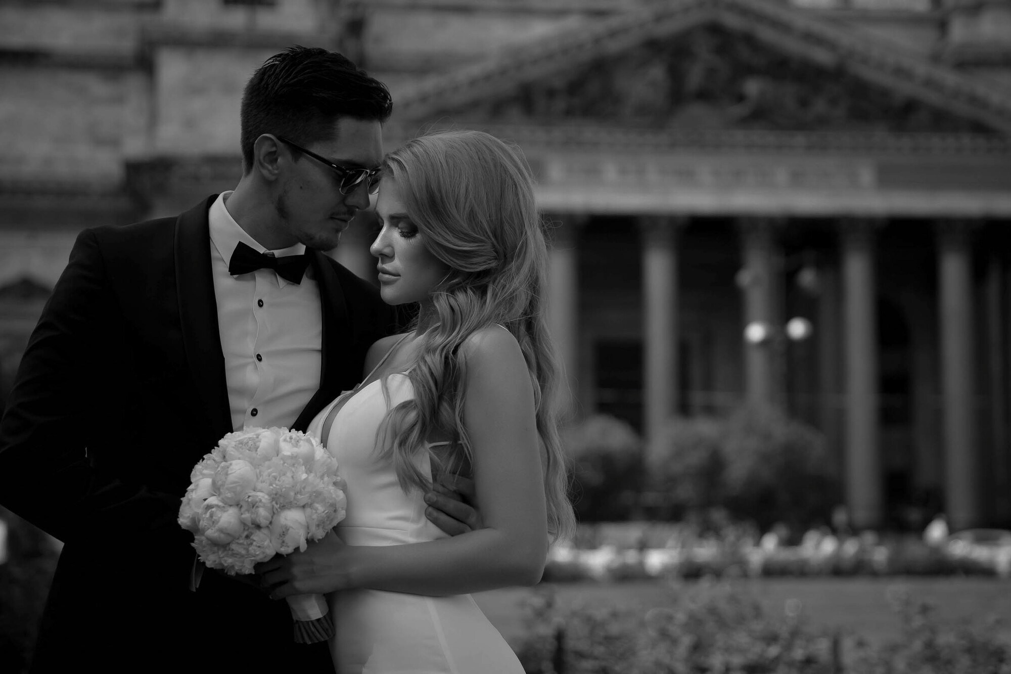 Стильная свадьба со сборами в гостинице Эрмитаж. Свадебный фотограф в Санкт-Петербурге и Москве Андрей Нестеров