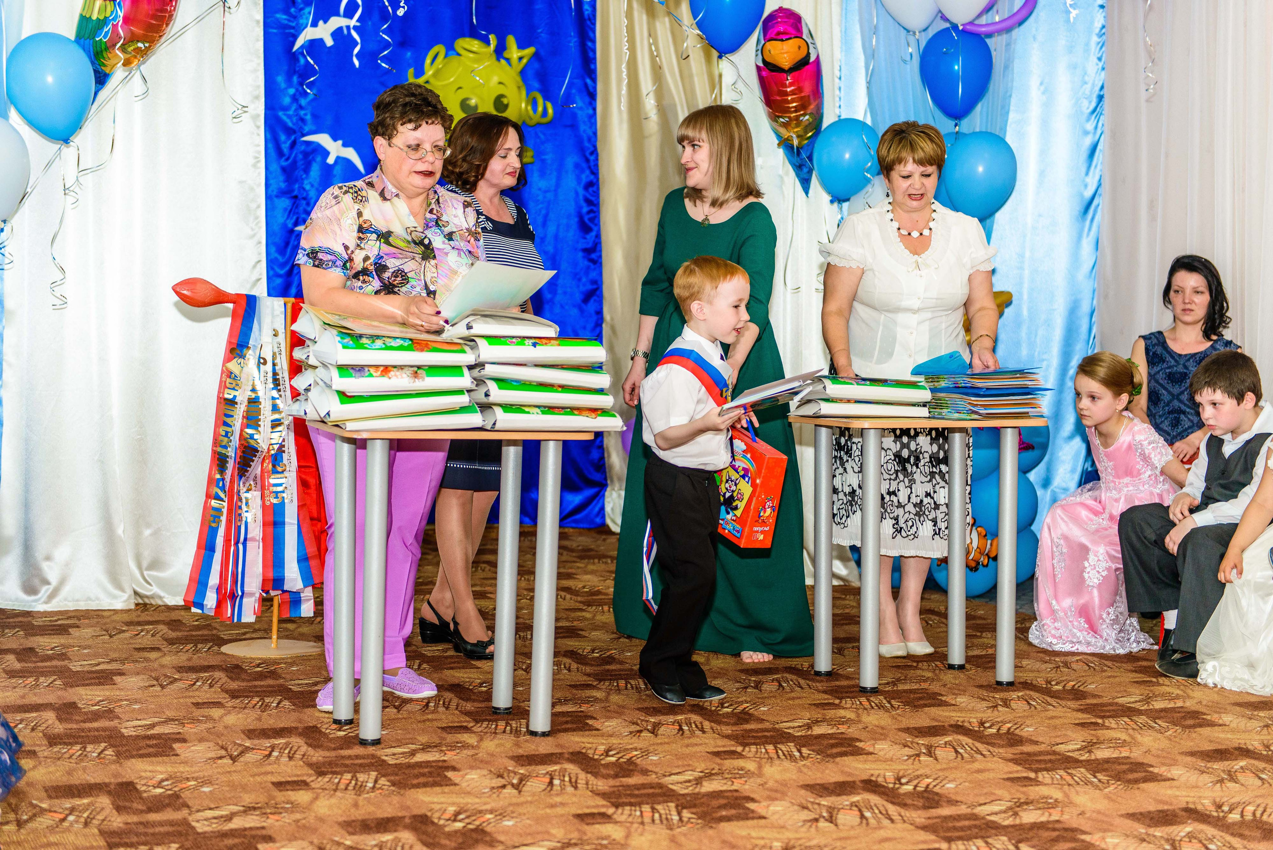 Выпускной, д. с. № 391 28.05.2015, Екатеринбург. Свадебный фотограф на Урале Виктор Соколов