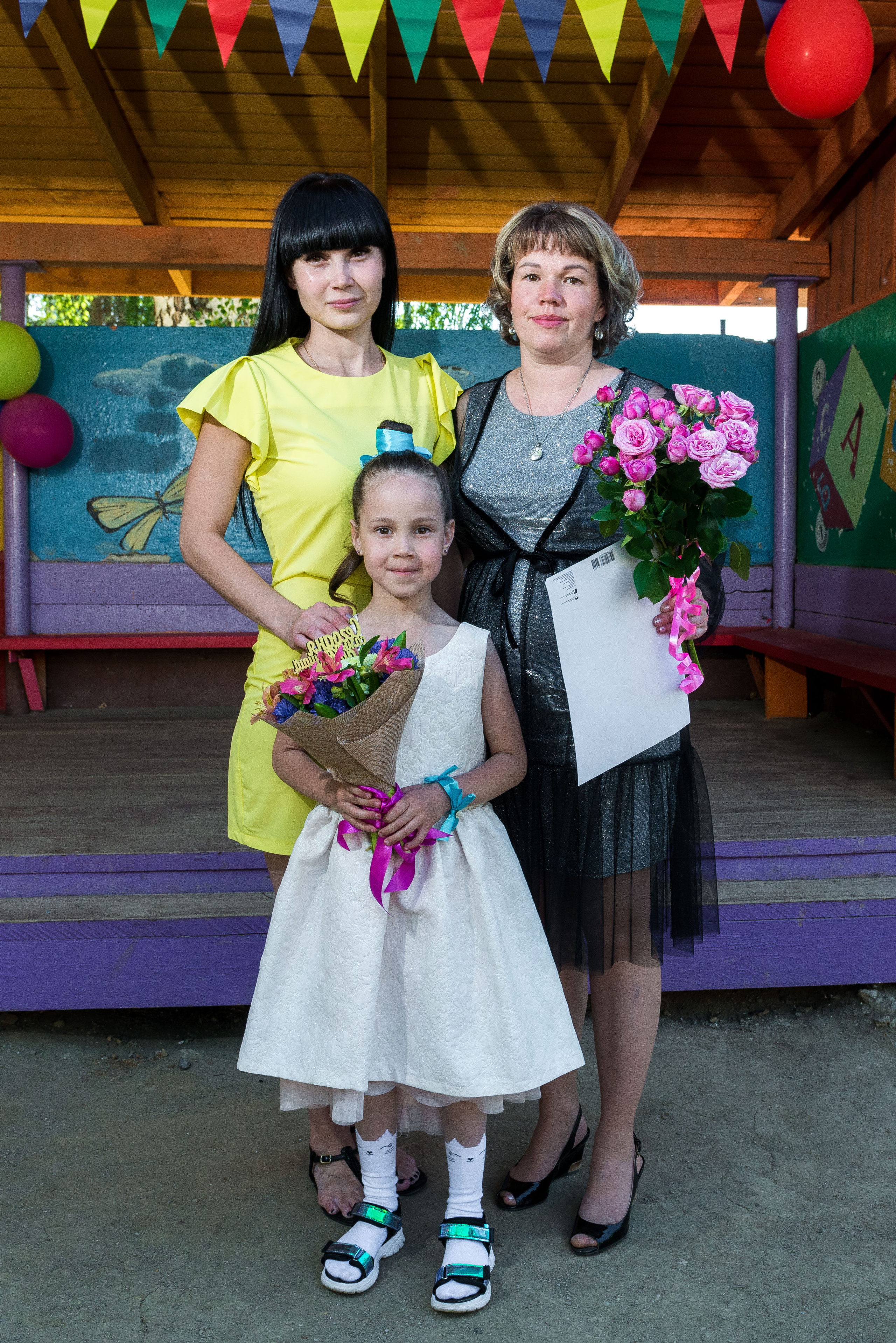 Выпускной 21.05.2021 д. с. № 518, пос. Садовый. Свадебный фотограф на Урале Виктор Соколов