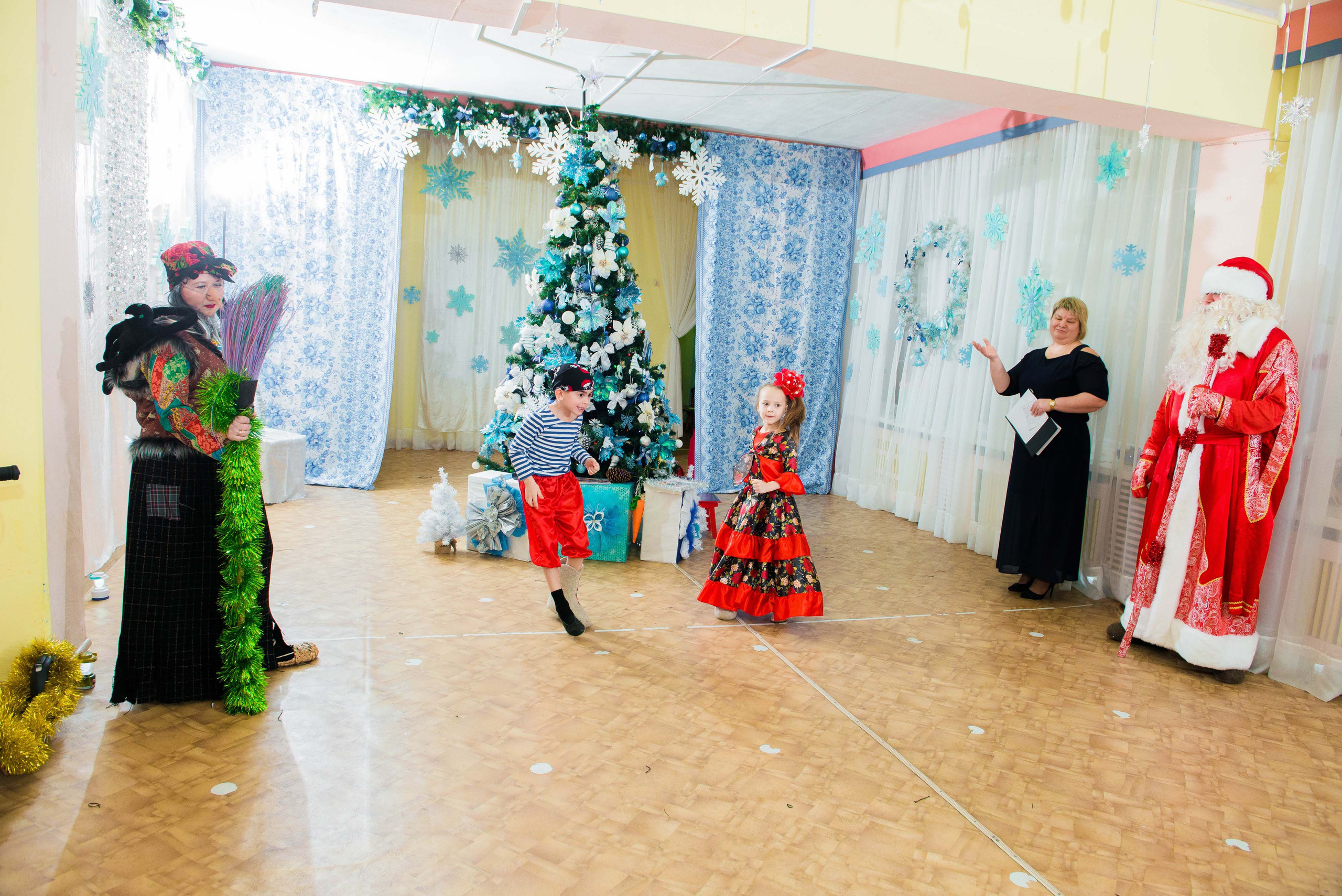 25.12.2019 д. с. № 5, Екатеринбург. Свадебный фотограф на Урале Виктор Соколов