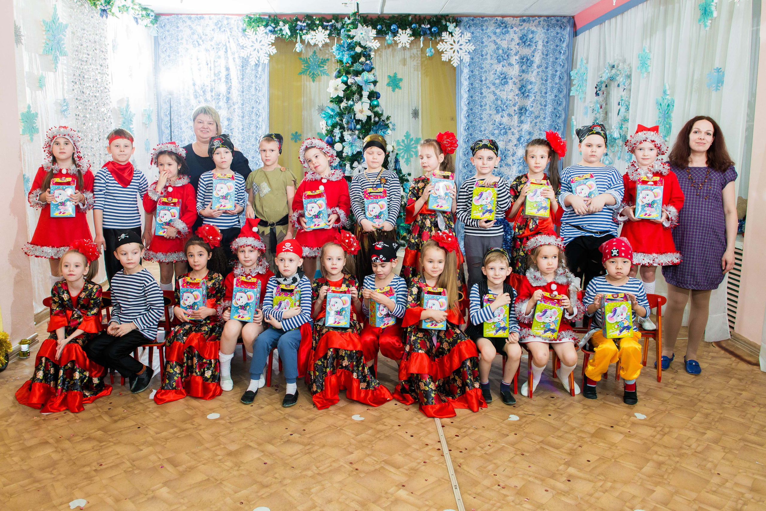 25.12.2019 д. с. № 5, Екатеринбург. Свадебный фотограф на Урале Виктор Соколов