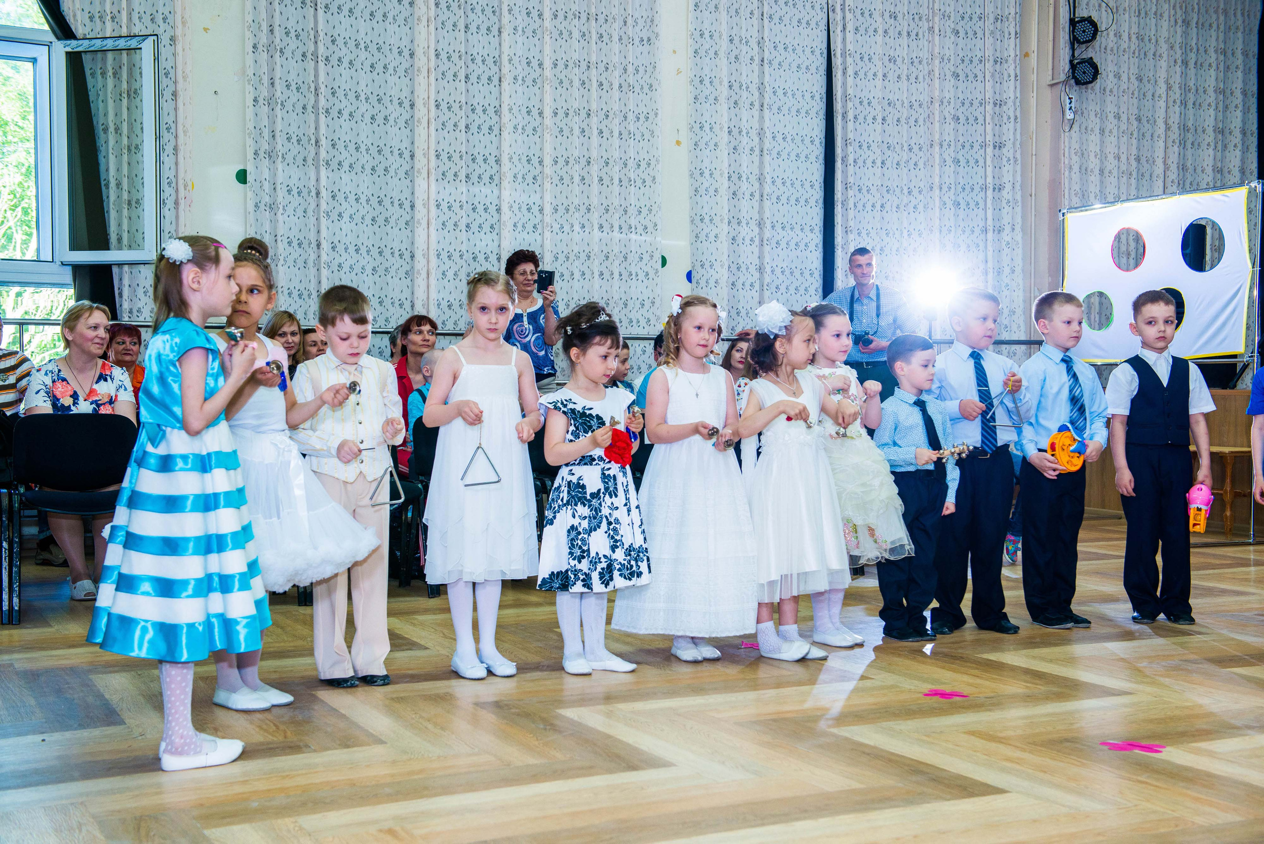 Выпускной, д. с. № 391 29.05.2016, Екатеринбург. Свадебный фотограф на Урале Виктор Соколов