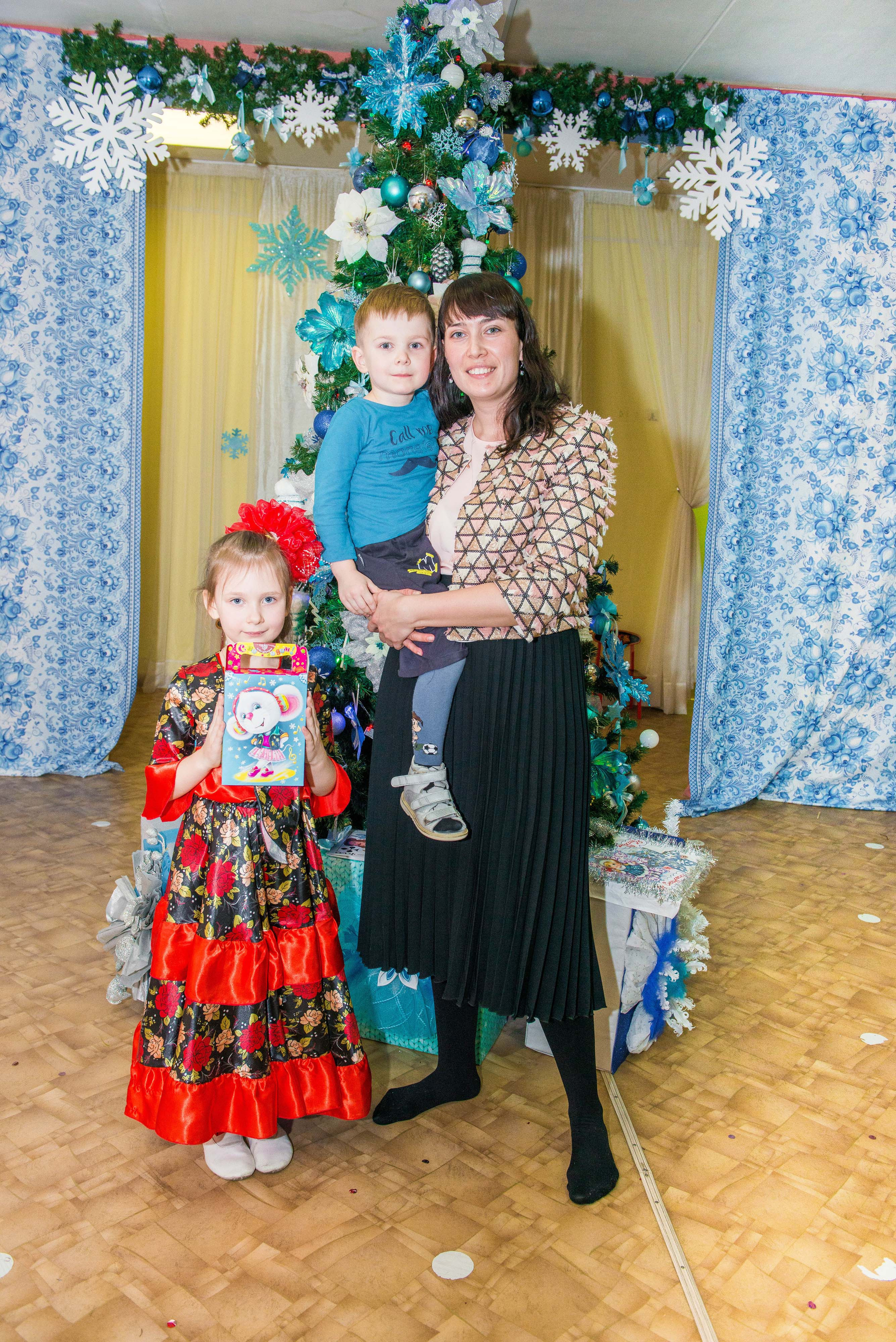 25.12.2019 д. с. № 5, Екатеринбург. Свадебный фотограф на Урале Виктор Соколов