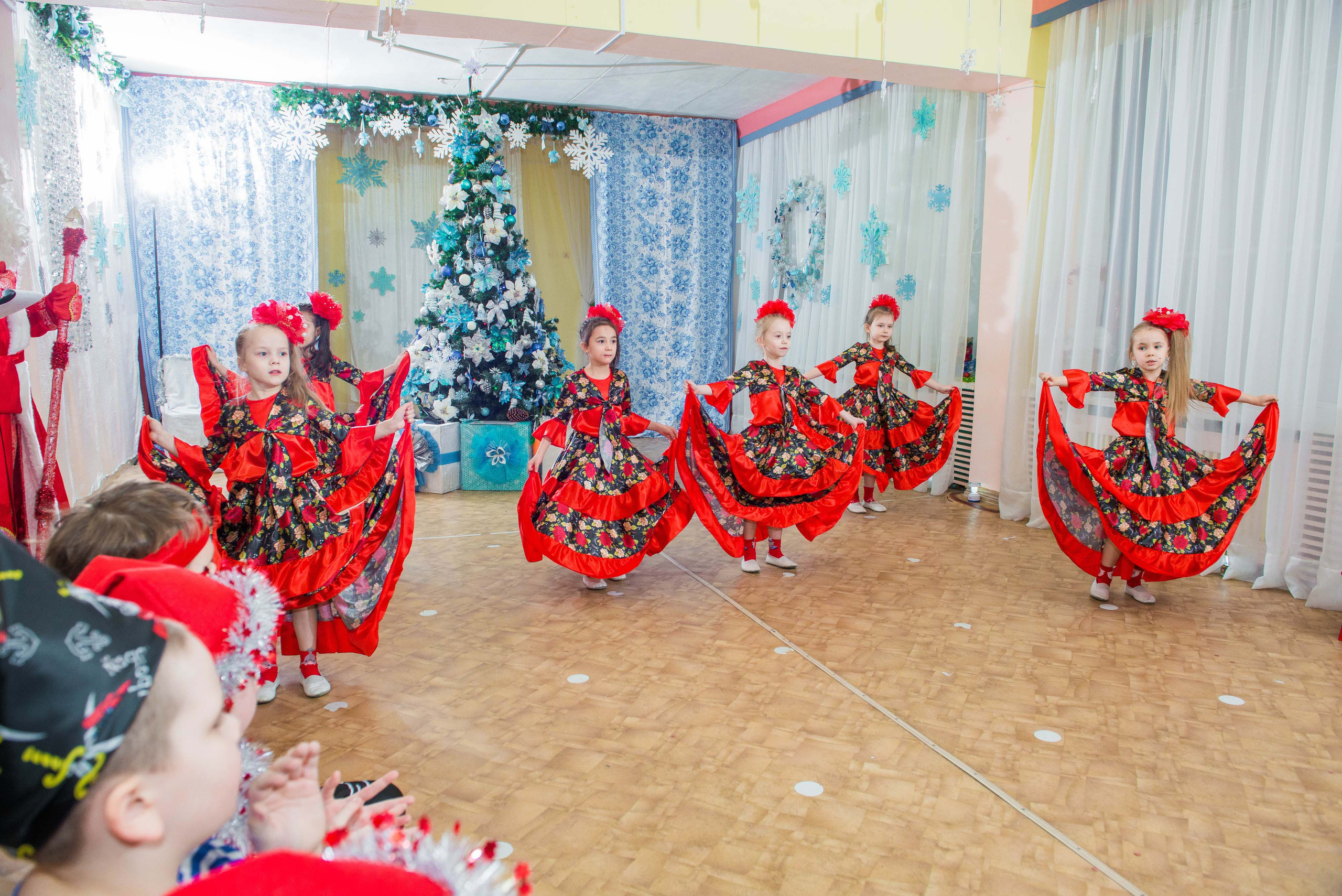 25.12.2019 д. с. № 5, Екатеринбург. Свадебный фотограф на Урале Виктор Соколов