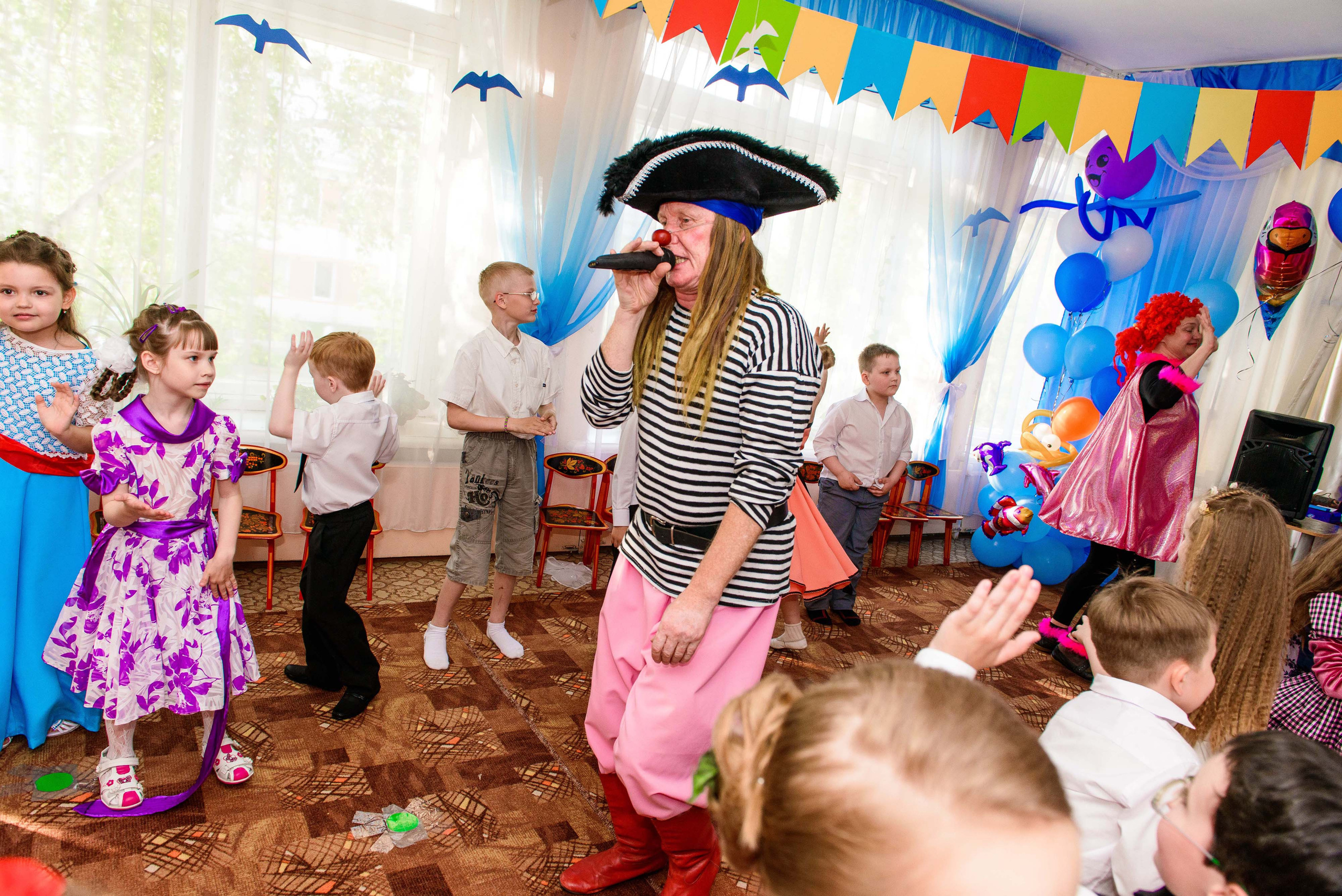 Выпускной, д. с. № 391 28.05.2015, Екатеринбург. Свадебный фотограф на Урале Виктор Соколов