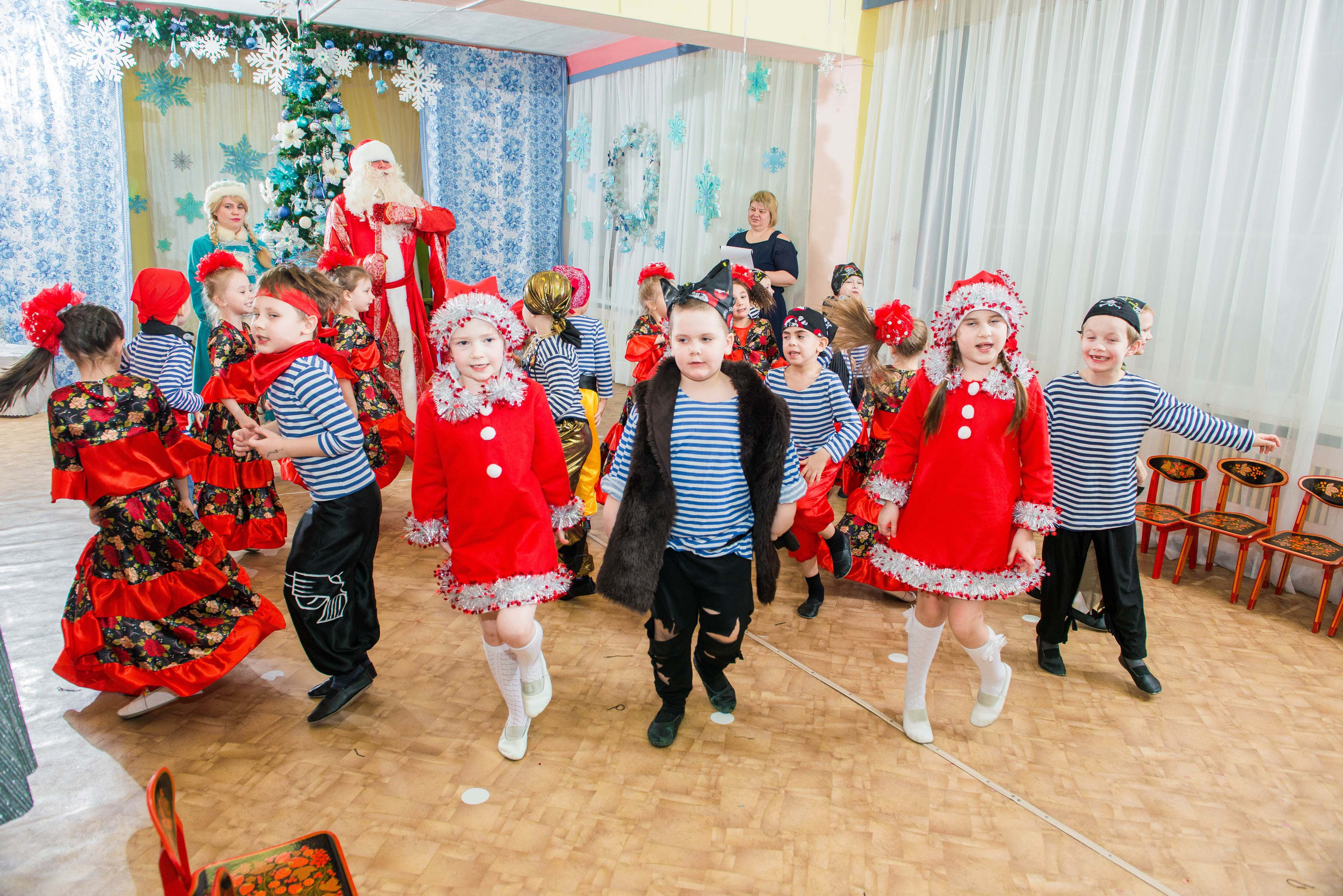 25.12.2019 д. с. № 5, Екатеринбург. Свадебный фотограф на Урале Виктор Соколов