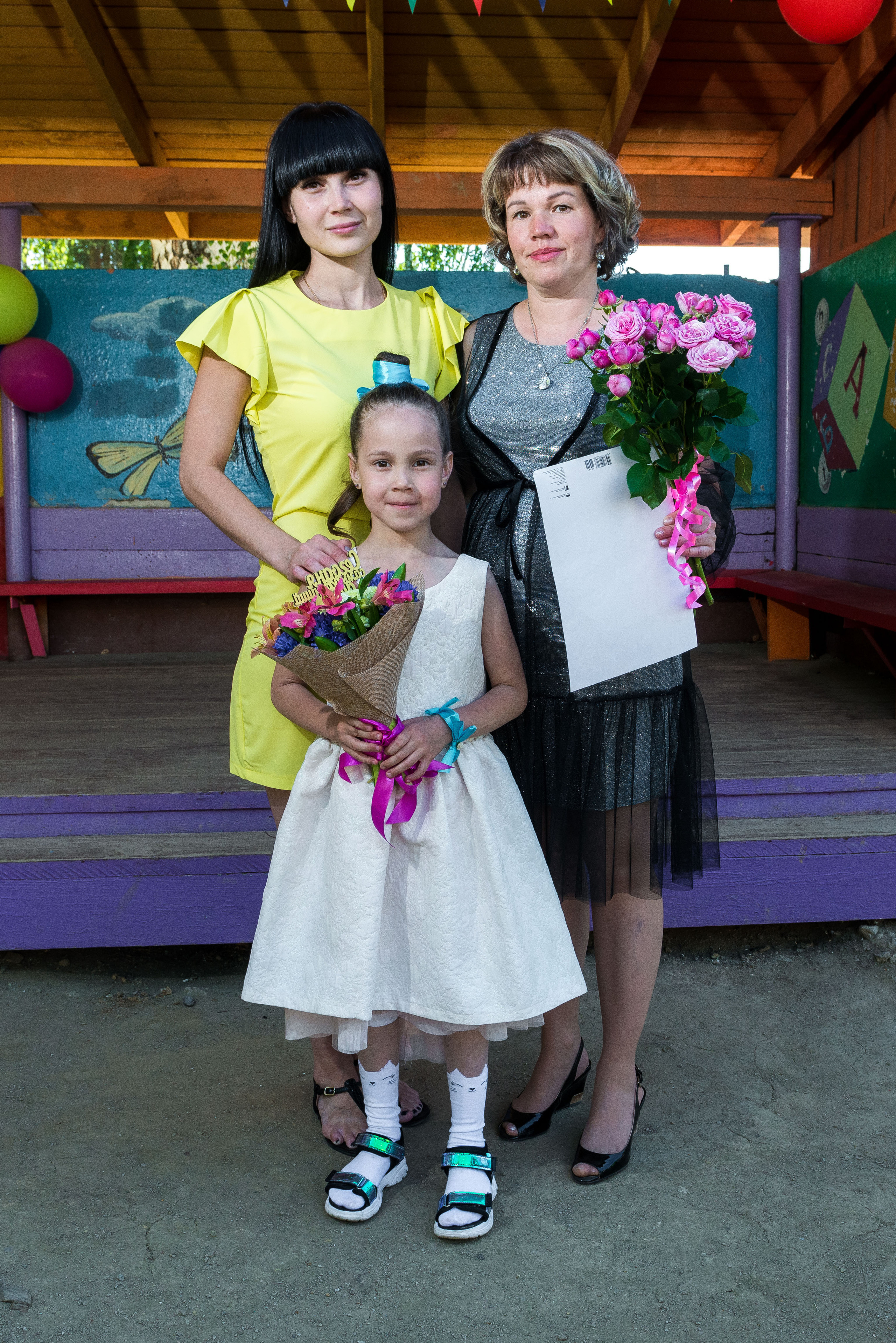 Выпускной 21.05.2021 д. с. № 518, пос. Садовый. Свадебный фотограф на Урале Виктор Соколов