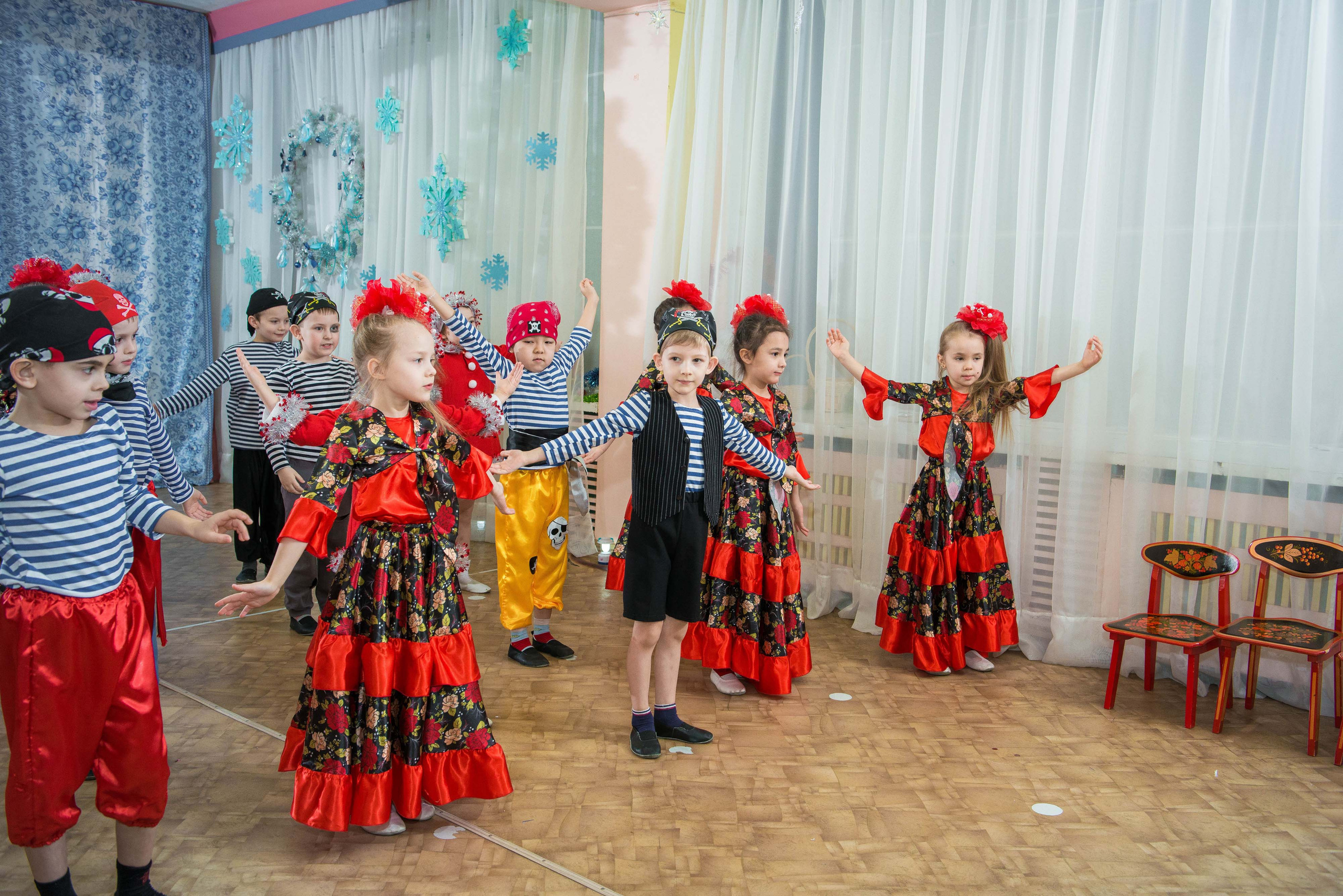 25.12.2019 д. с. № 5, Екатеринбург. Свадебный фотограф на Урале Виктор Соколов