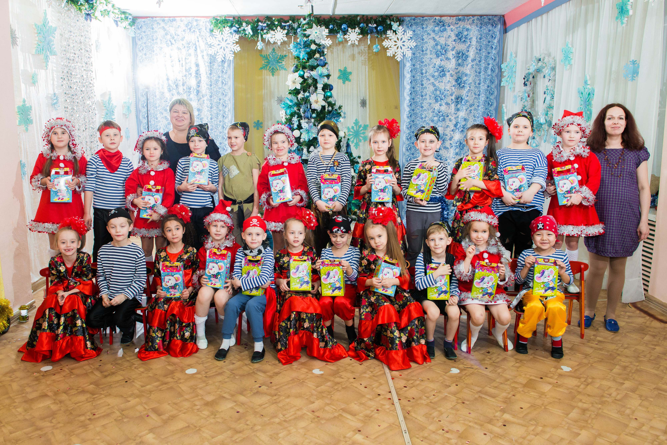 25.12.2019 д. с. № 5, Екатеринбург. Свадебный фотограф на Урале Виктор Соколов