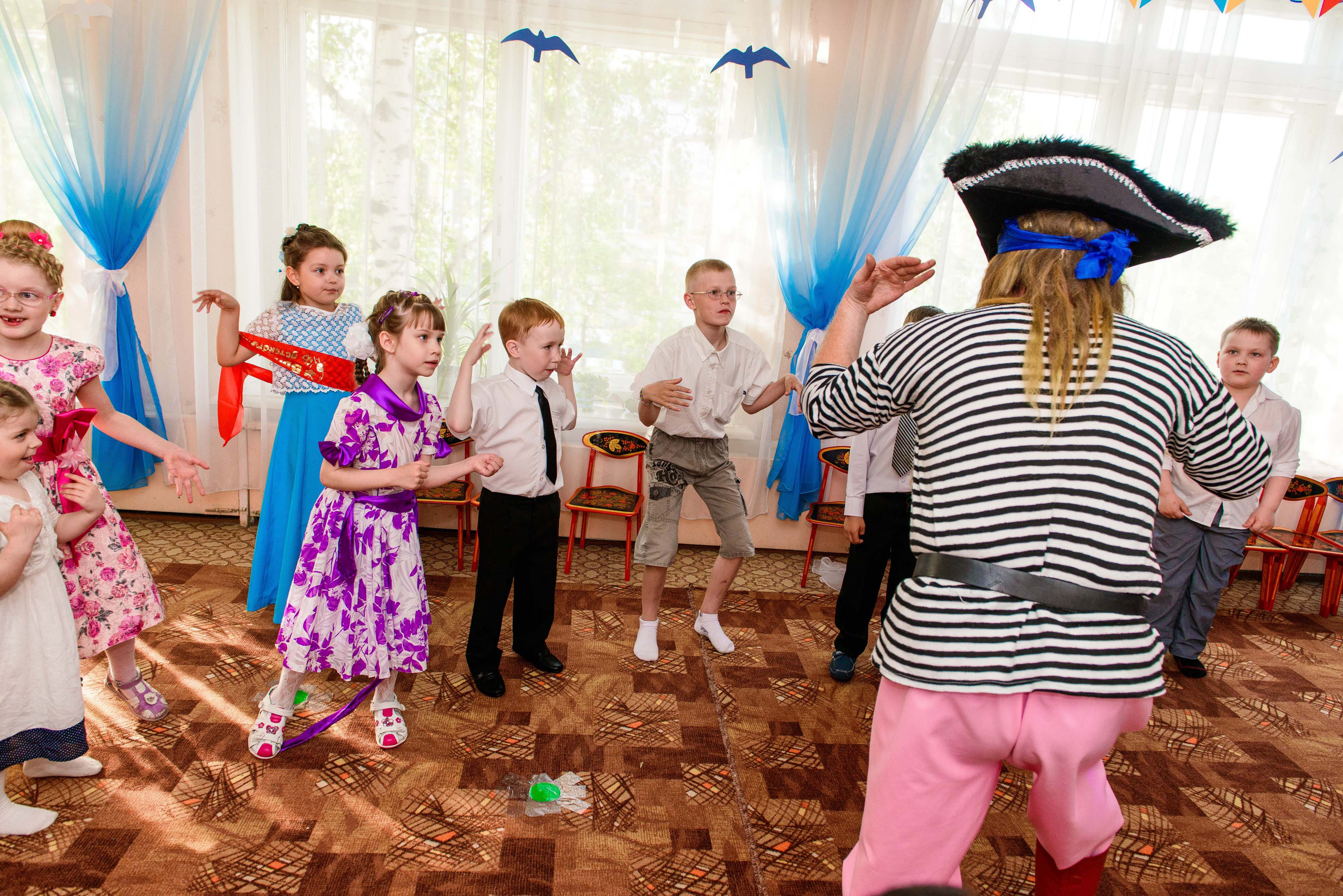 Выпускной, д. с. № 391 28.05.2015, Екатеринбург. Свадебный фотограф на Урале Виктор Соколов