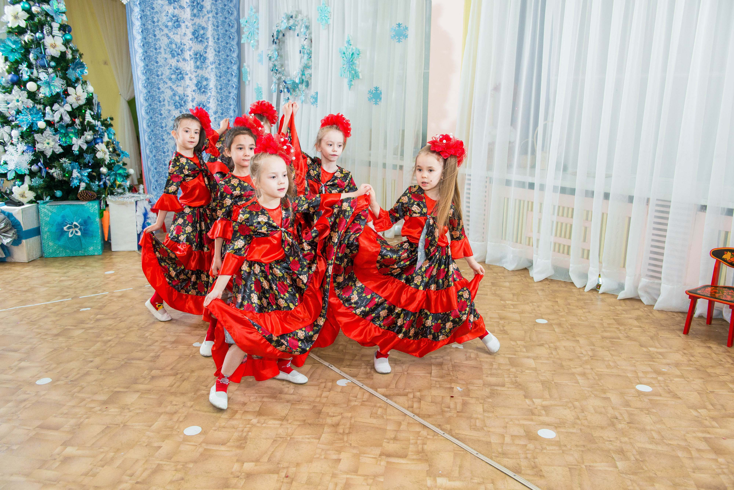 25.12.2019 д. с. № 5, Екатеринбург. Свадебный фотограф на Урале Виктор Соколов