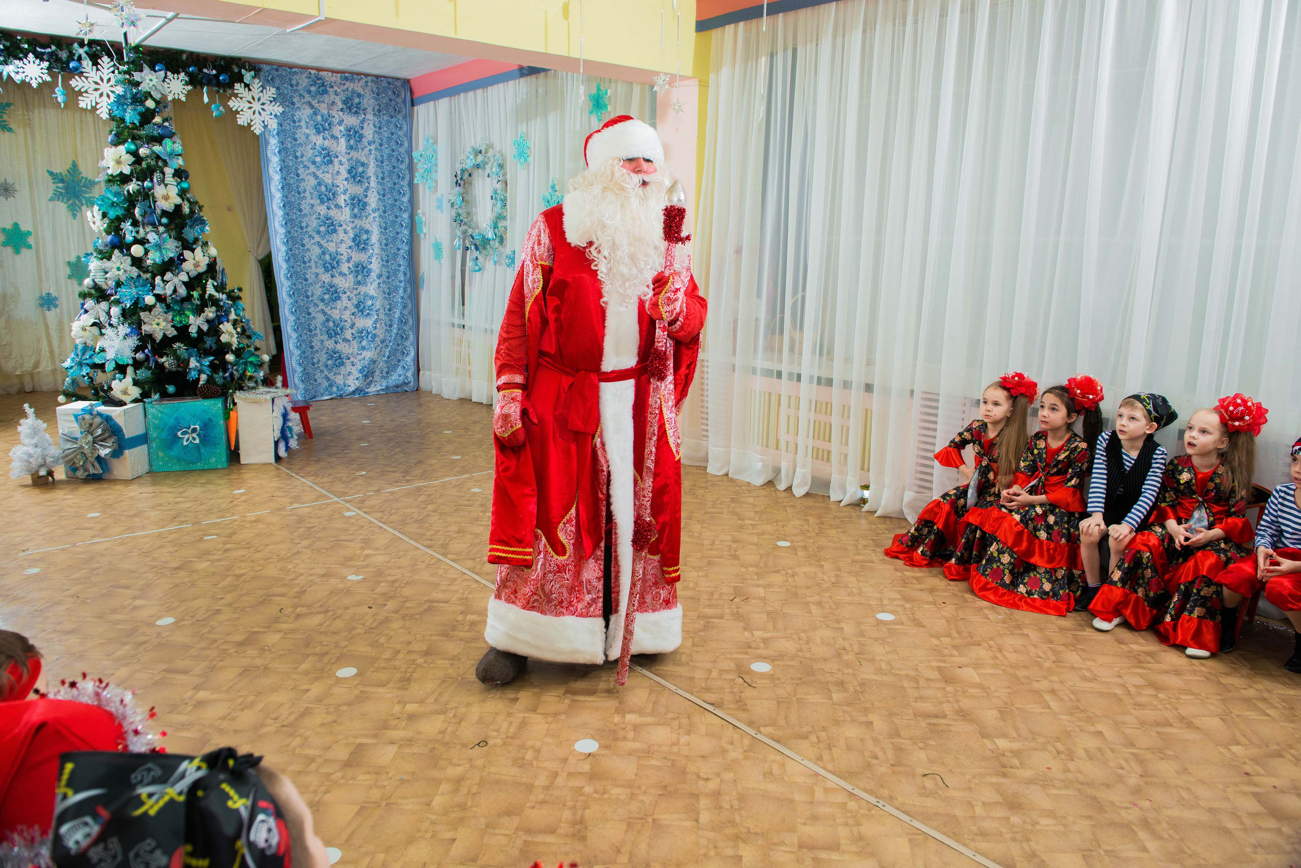 25.12.2019 д. с. № 5, Екатеринбург. Свадебный фотограф на Урале Виктор Соколов