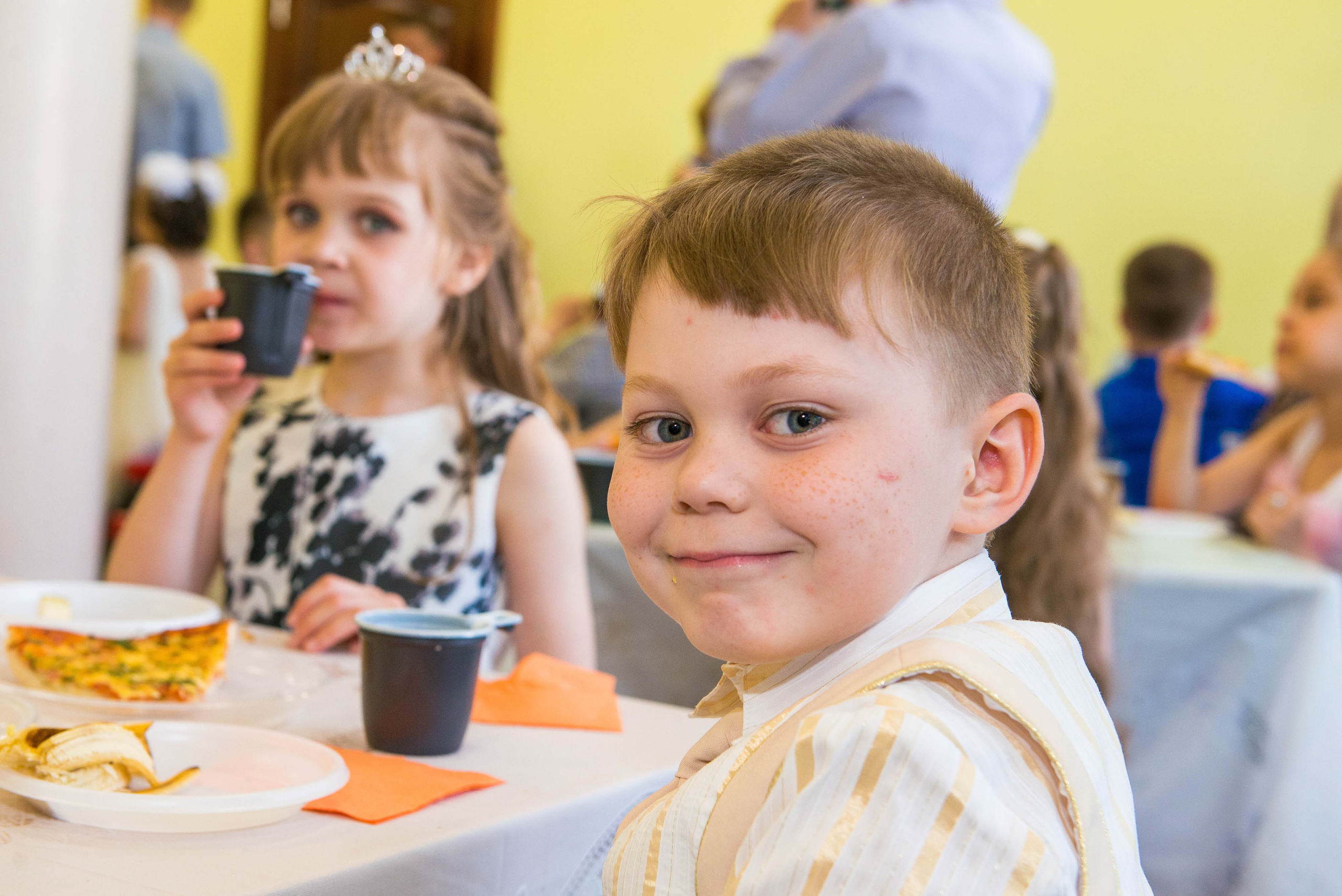 Выпускной, д. с. № 391 29.05.2016, Екатеринбург. Свадебный фотограф на Урале Виктор Соколов