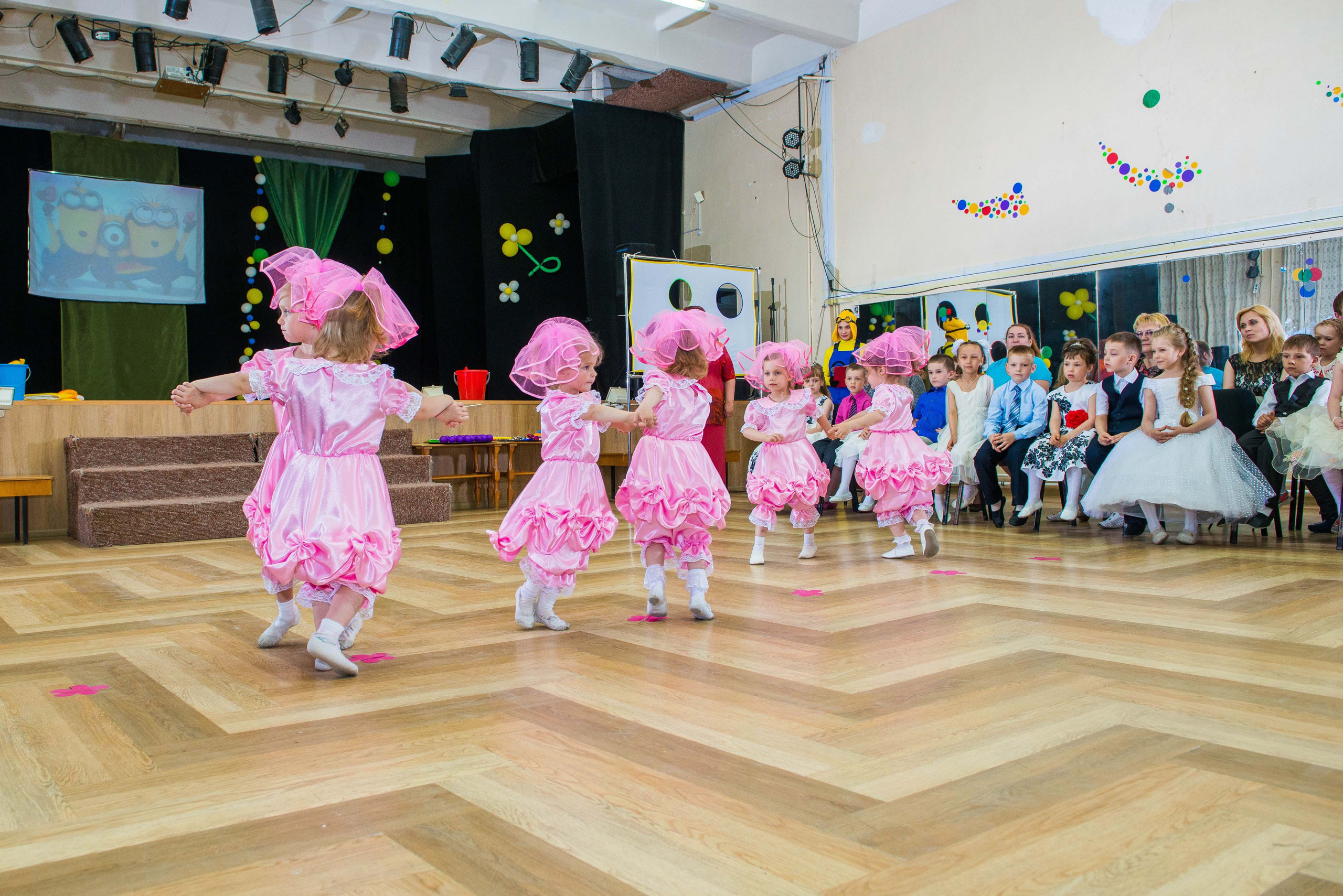 Выпускной, д. с. № 391 29.05.2016, Екатеринбург. Свадебный фотограф на Урале Виктор Соколов