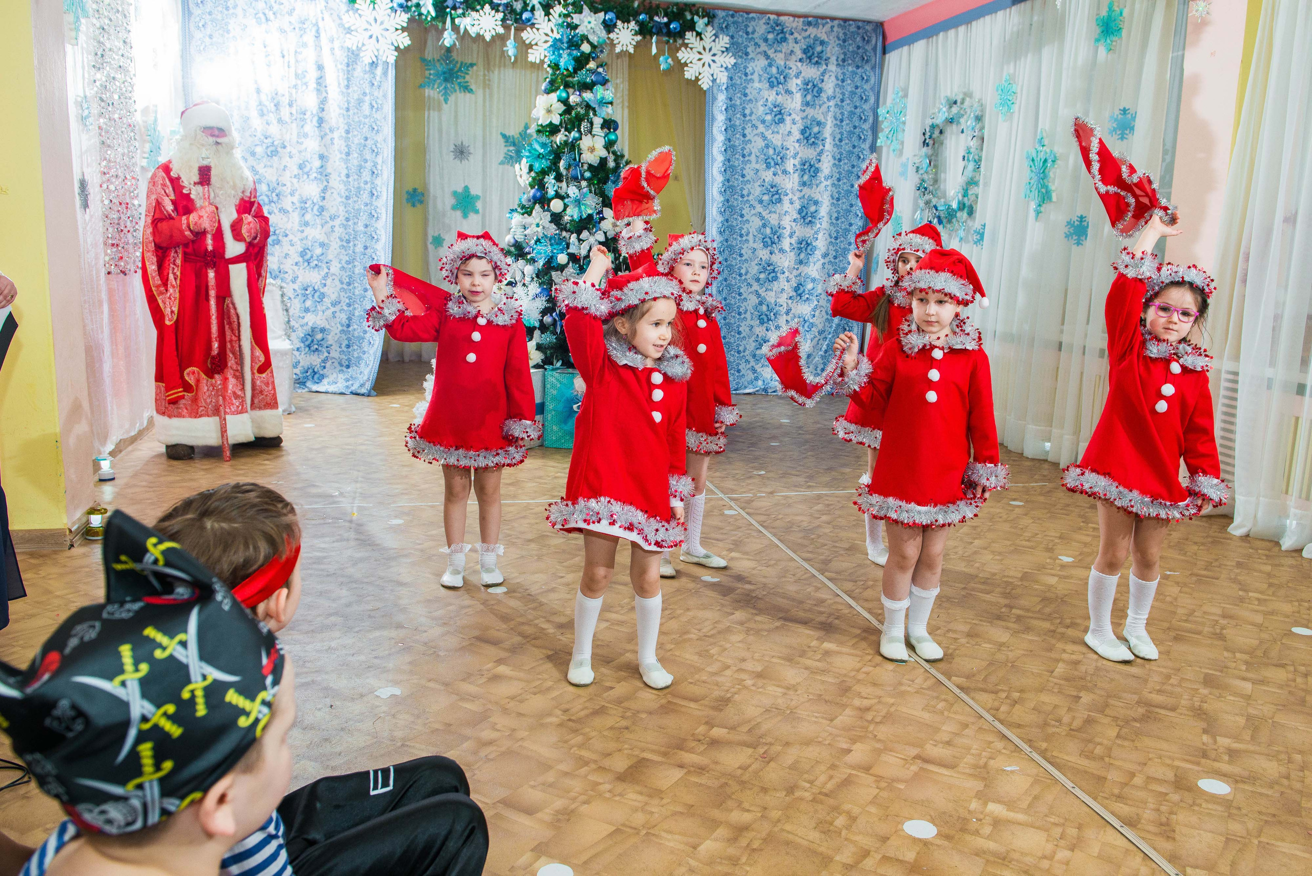 25.12.2019 д. с. № 5, Екатеринбург. Свадебный фотограф на Урале Виктор Соколов