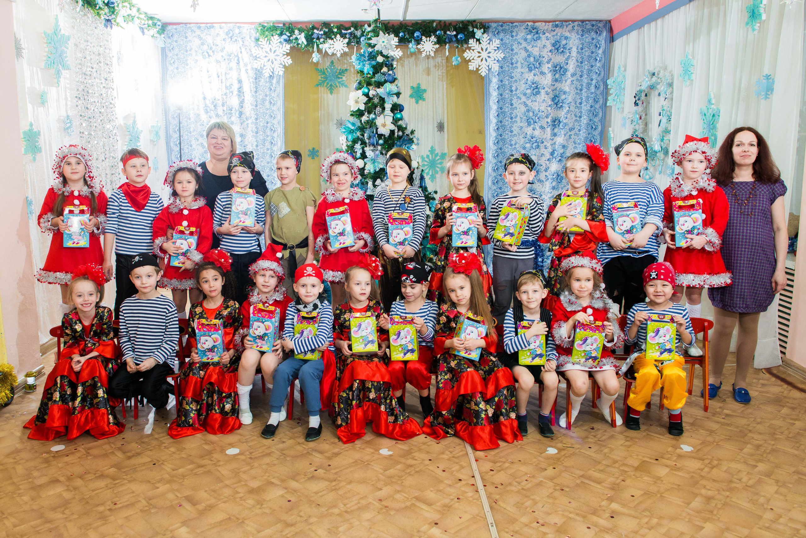 25.12.2019 д. с. № 5, Екатеринбург. Свадебный фотограф на Урале Виктор Соколов