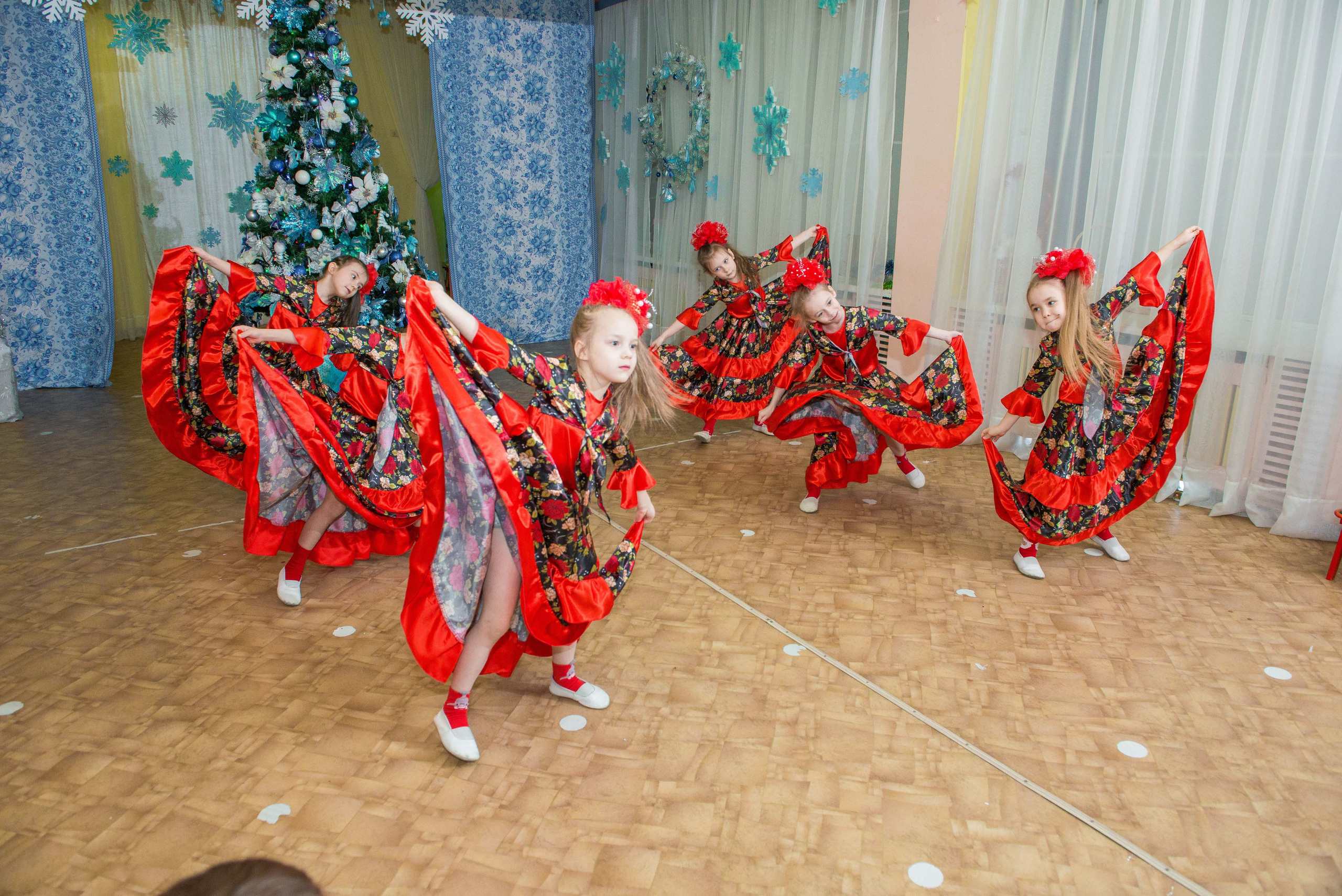 25.12.2019 д. с. № 5, Екатеринбург. Свадебный фотограф на Урале Виктор Соколов