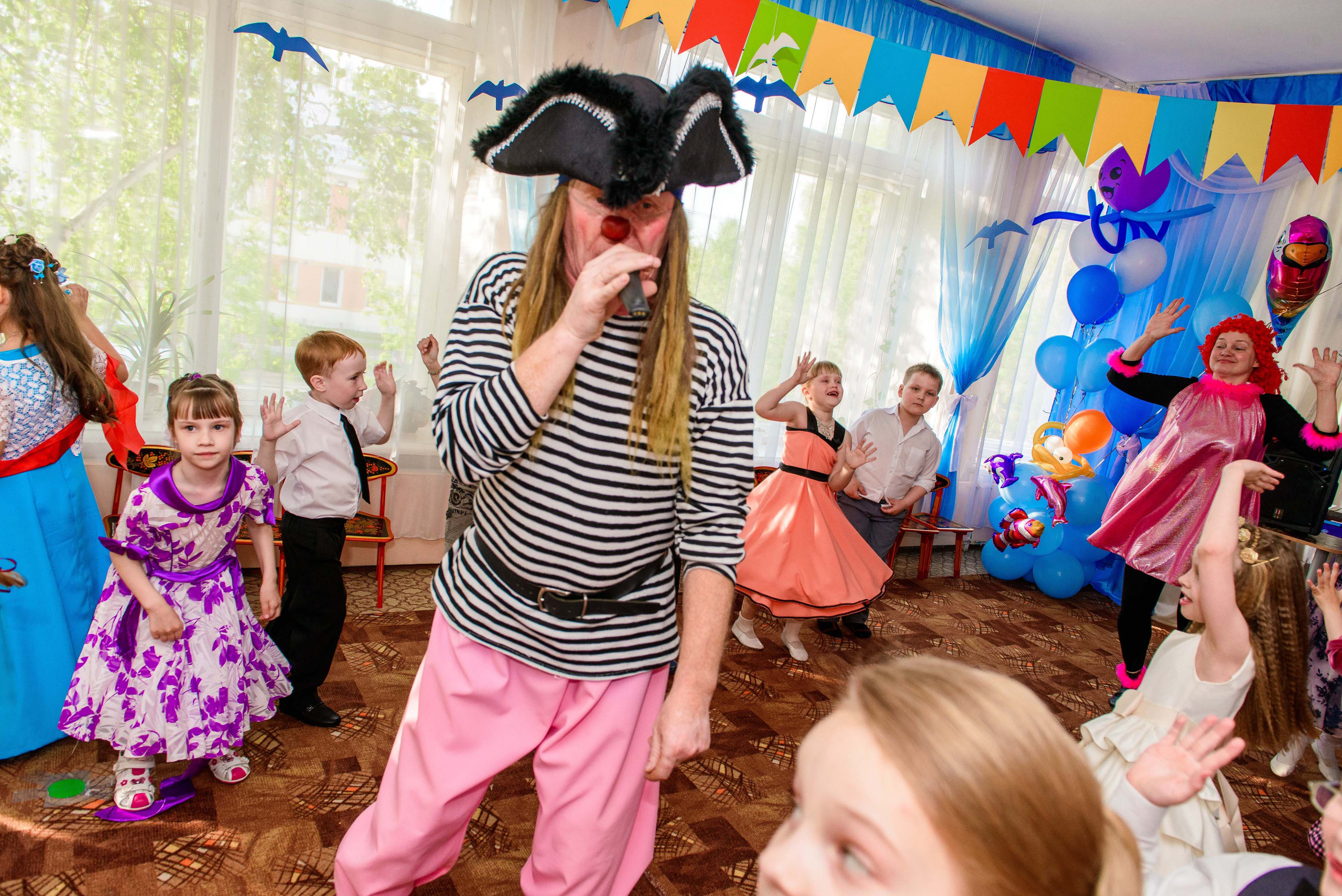 Выпускной, д. с. № 391 28.05.2015, Екатеринбург. Свадебный фотограф на Урале Виктор Соколов